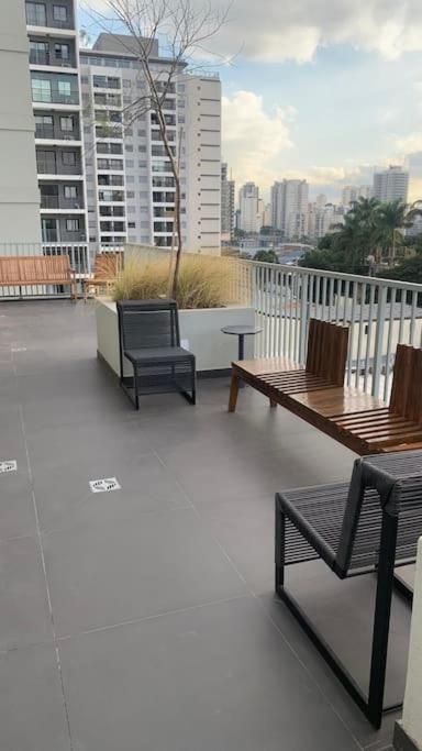 Studio Completo em Moema ao lado do Shopping Ibirapuera