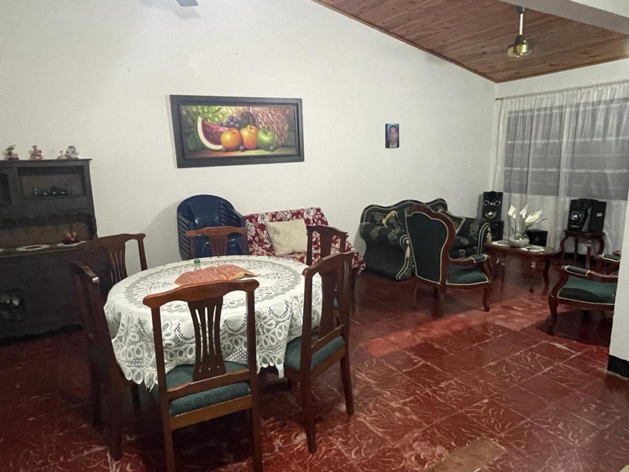 Hermosa Casa Vacacional