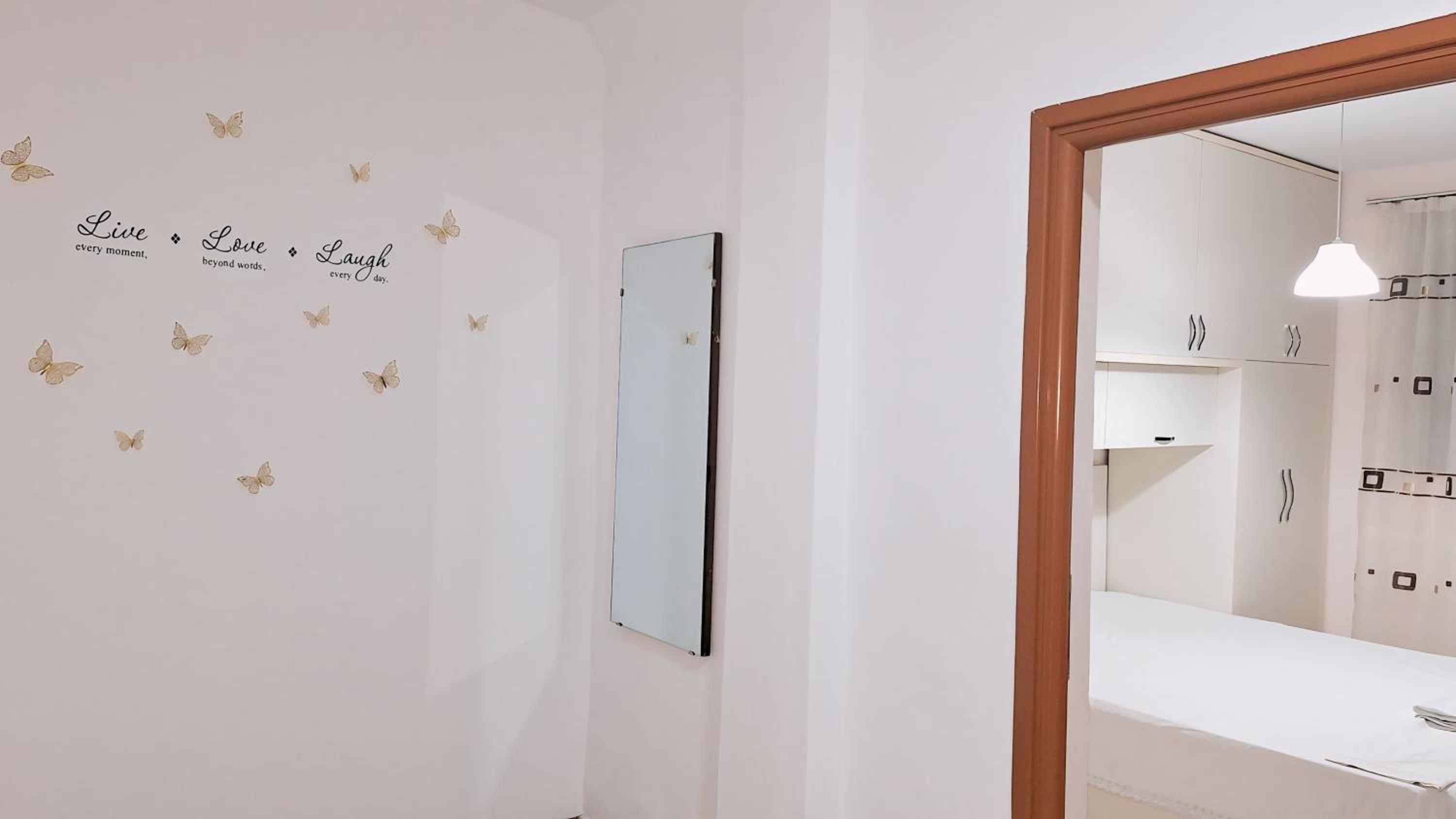 Promenade Apartment in City Centre