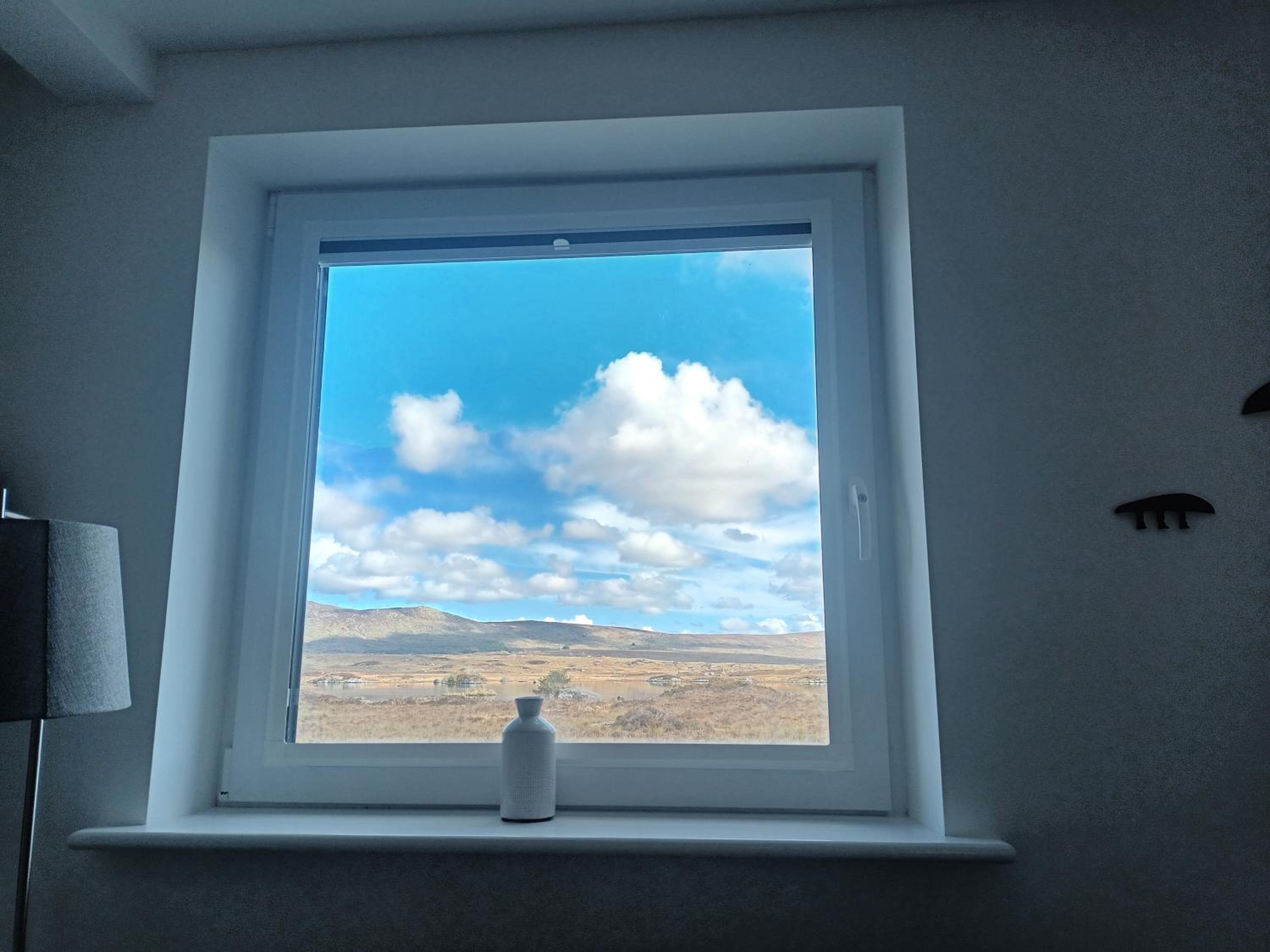 Connemara Lake View Apartment