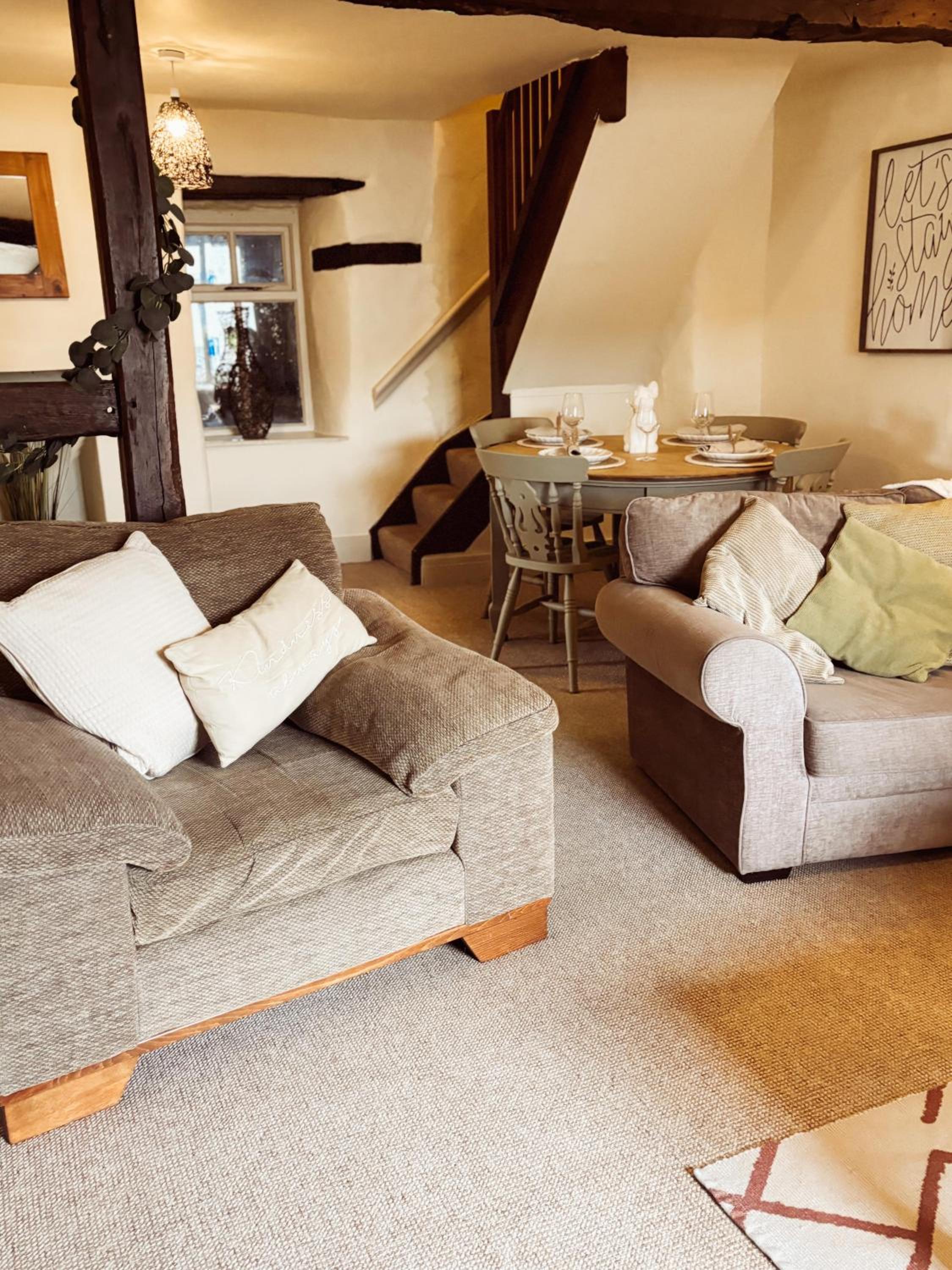 Holly Cottage