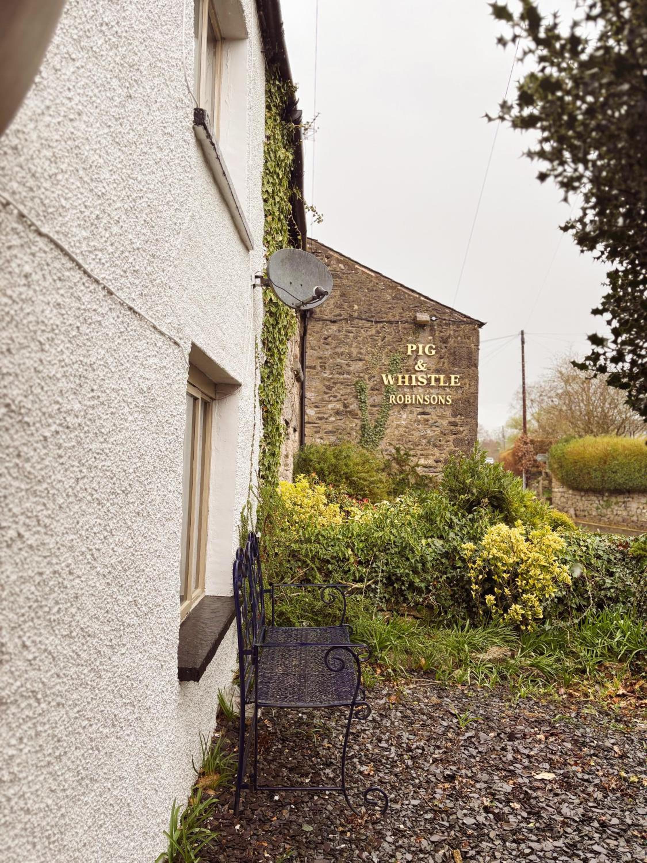 Holly Cottage