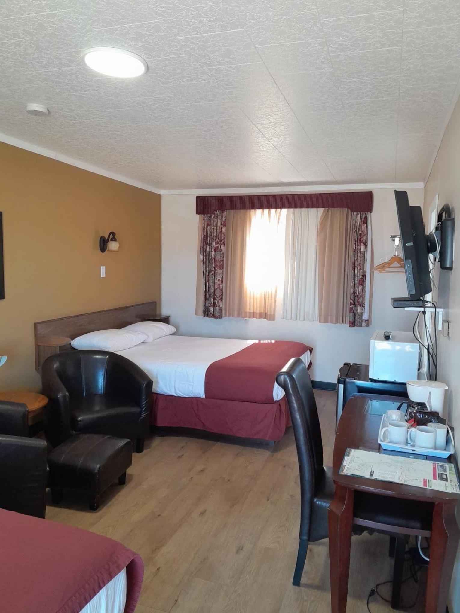 Travellers Motel