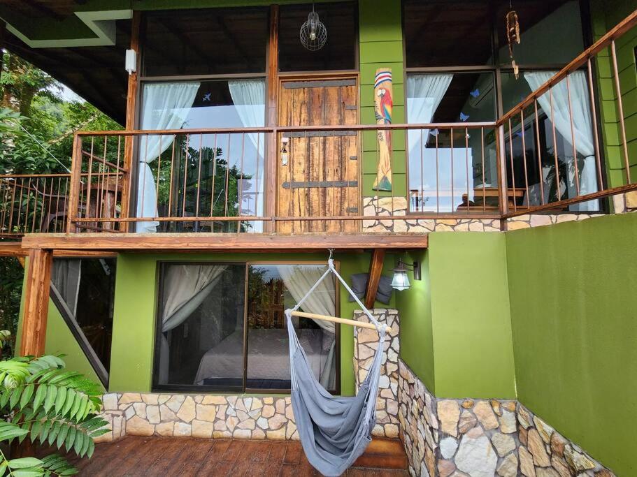 Cabañas Caeli, El Congo, La Fortuna Rainforest Glass Cabin w Suite