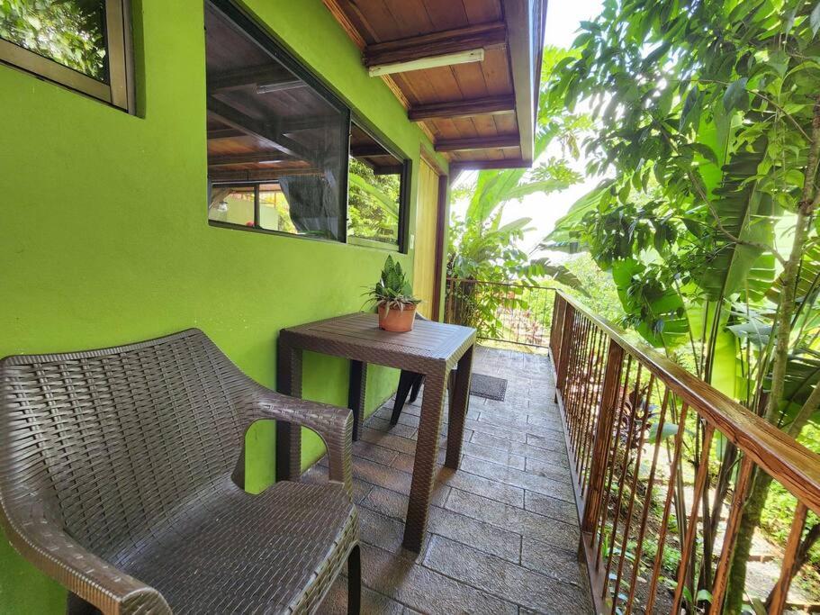 Cabañas Caeli, El Congo, La Fortuna Rainforest Glass Cabin w Suite
