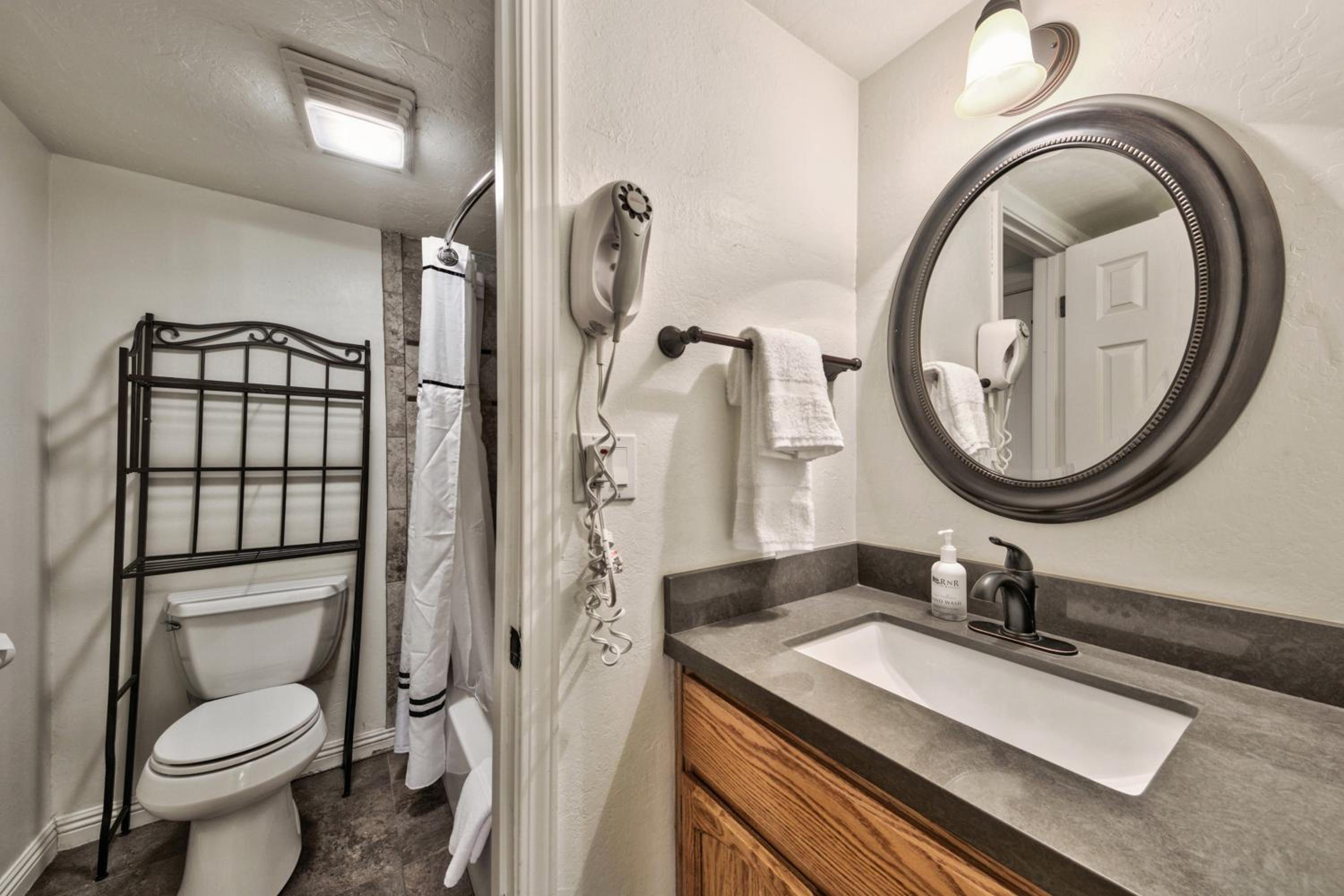 Lake Tahoe Vacations - Lakeland Village 496 - 4 Seasons Family Fun - Property Image 8
