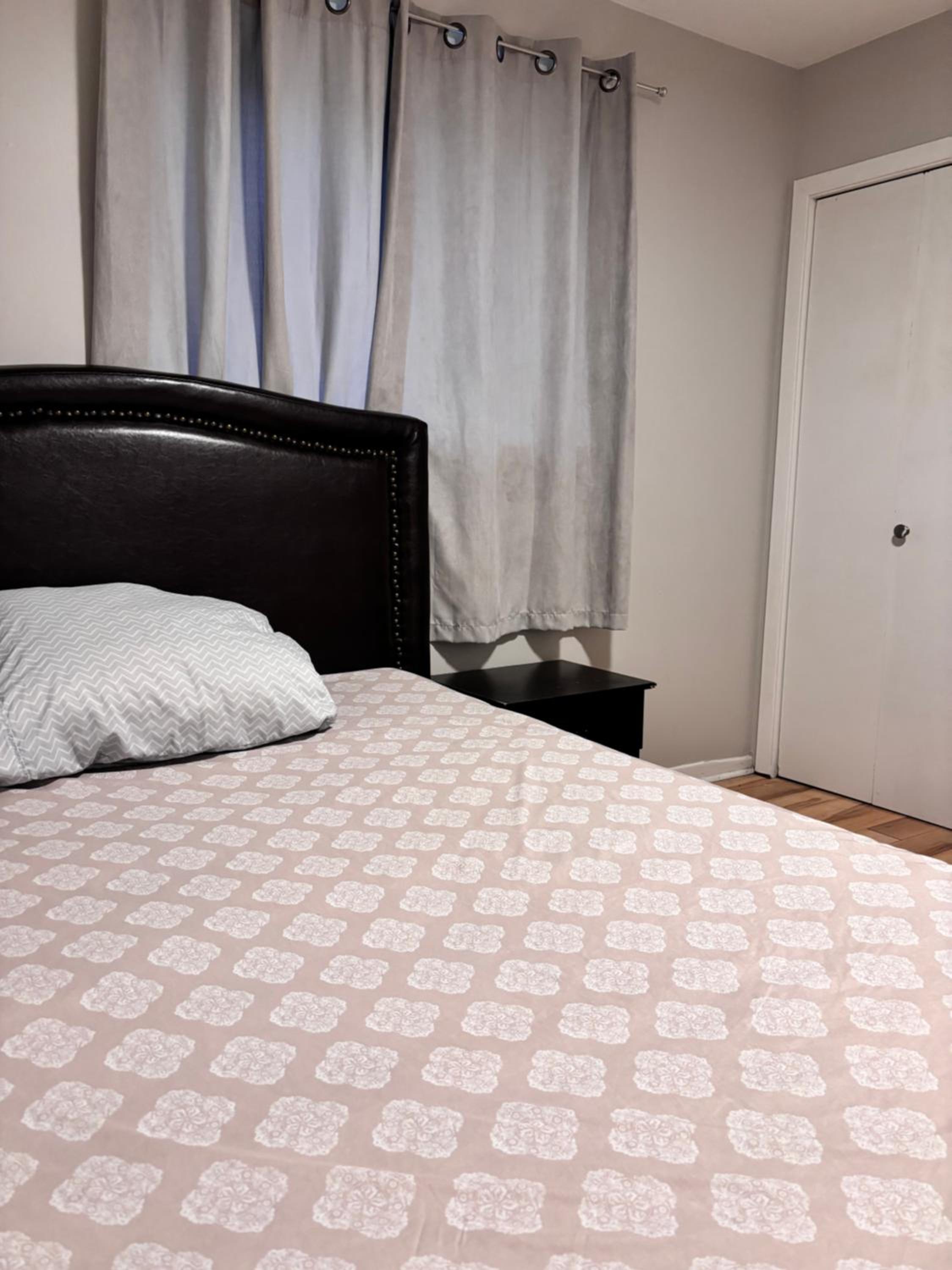 A very neat private room for one person only