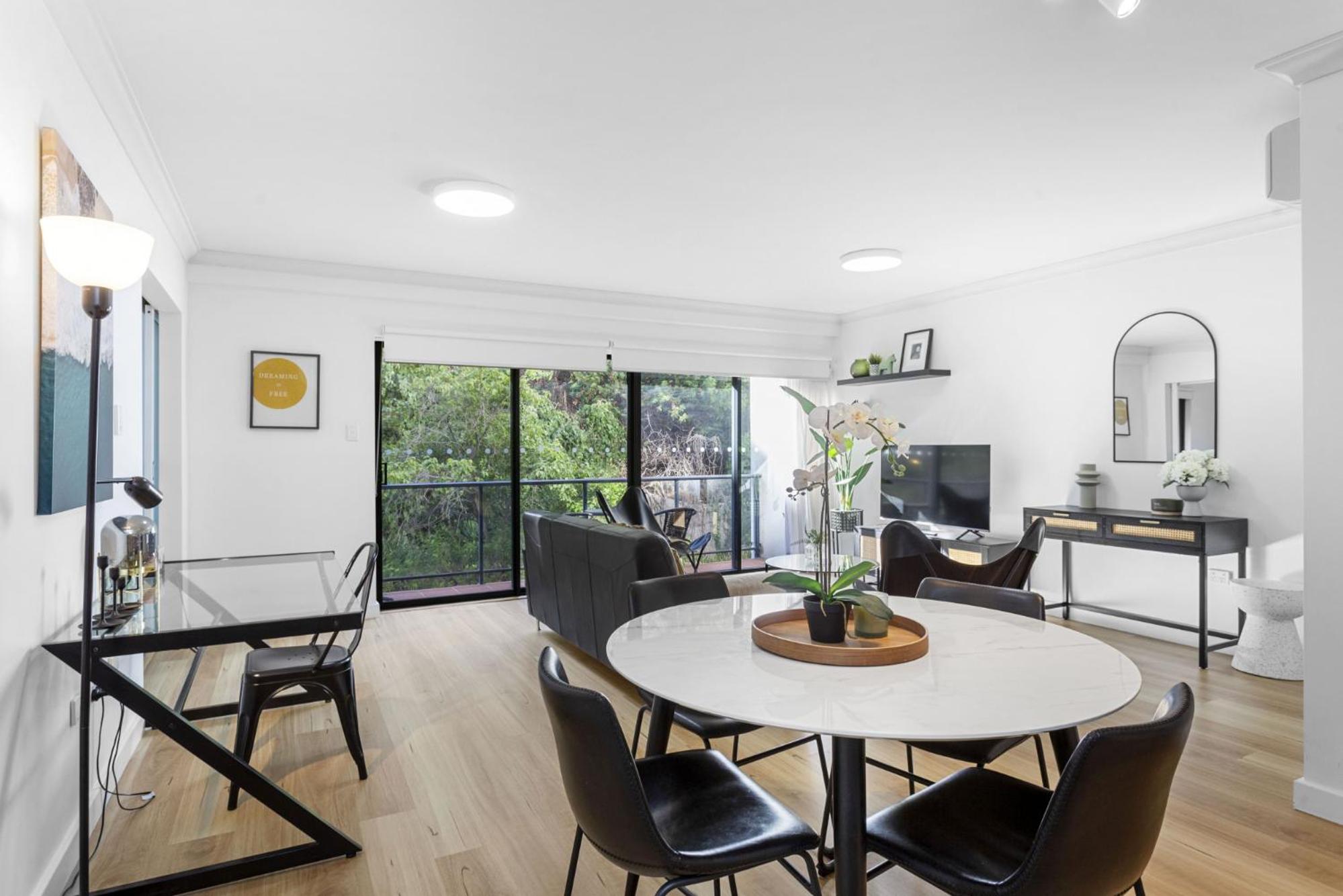 Urban Boho Chic Renovated 2BR with Balcony