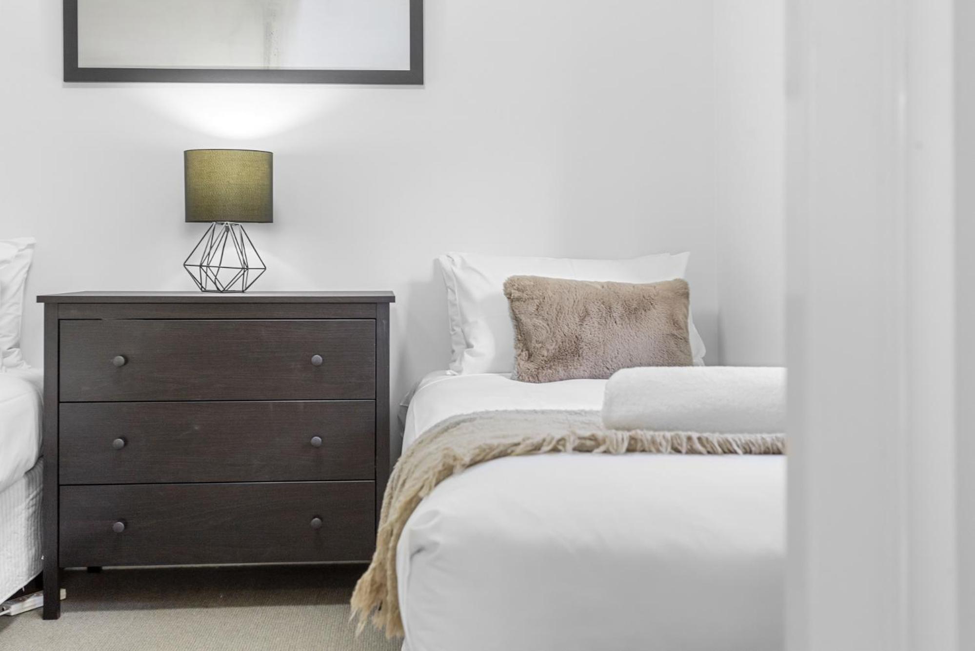 Urban Boho Chic Renovated 2BR with Balcony