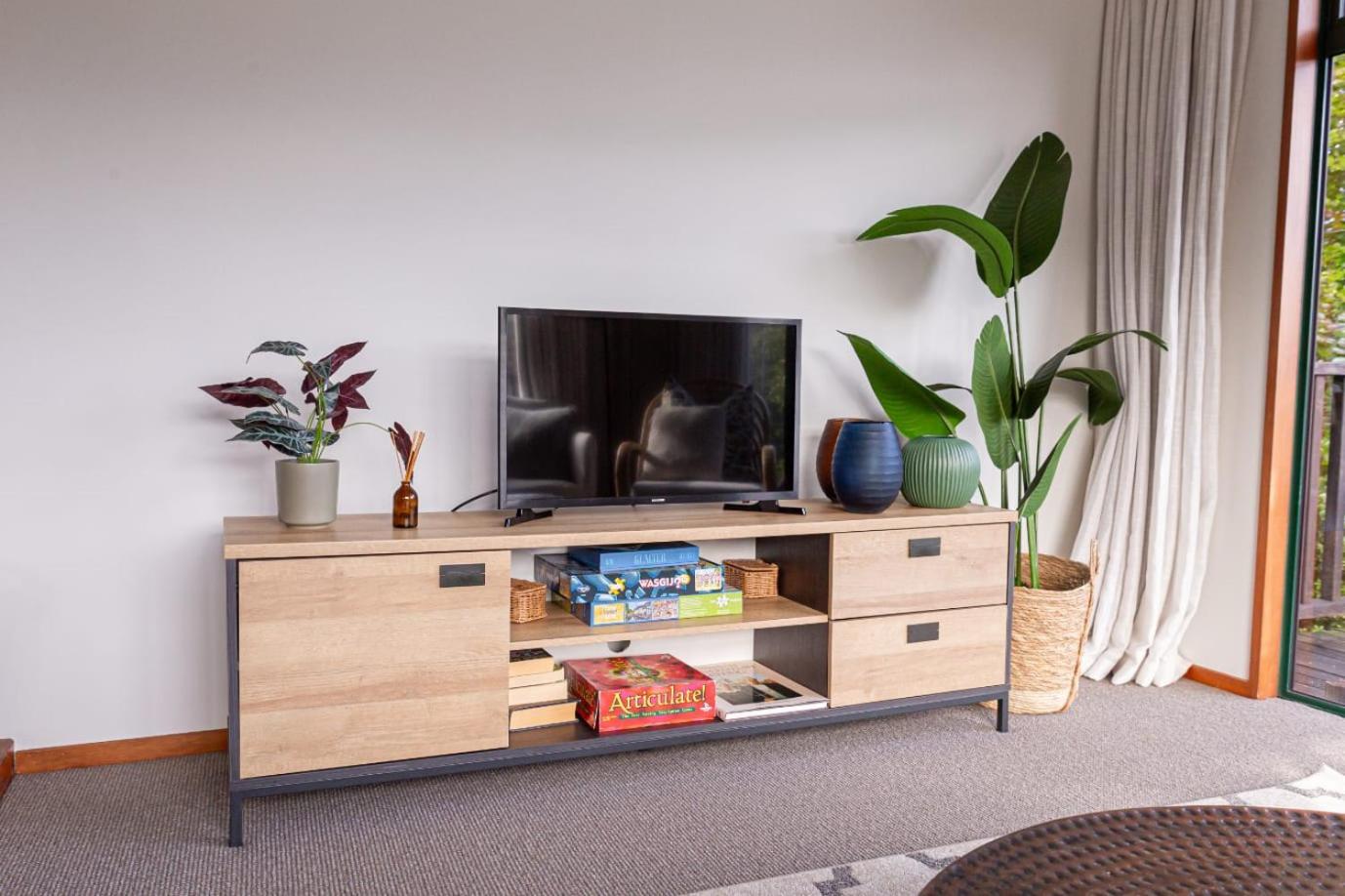 Rata Street Retreat