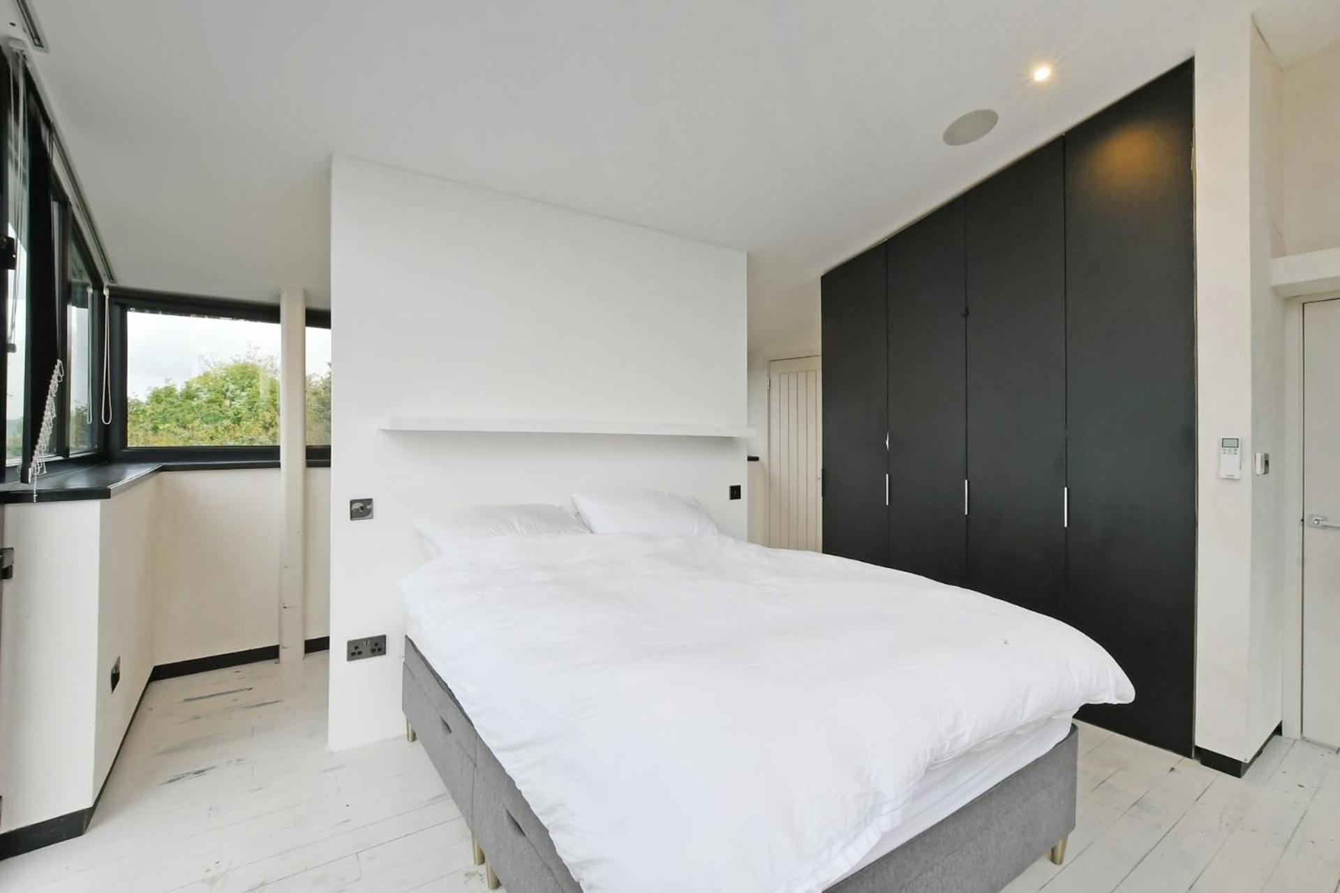 West View 3 Bedroom Villa view 3