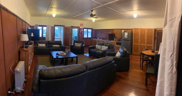 Bermagui Bay Beach House 2, Wonderful Beachside Location, Pet Friendly