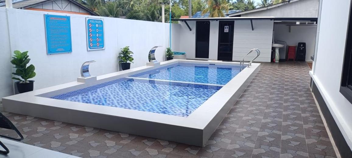 Villa H with pool @ Wakaf Mesira photo 1