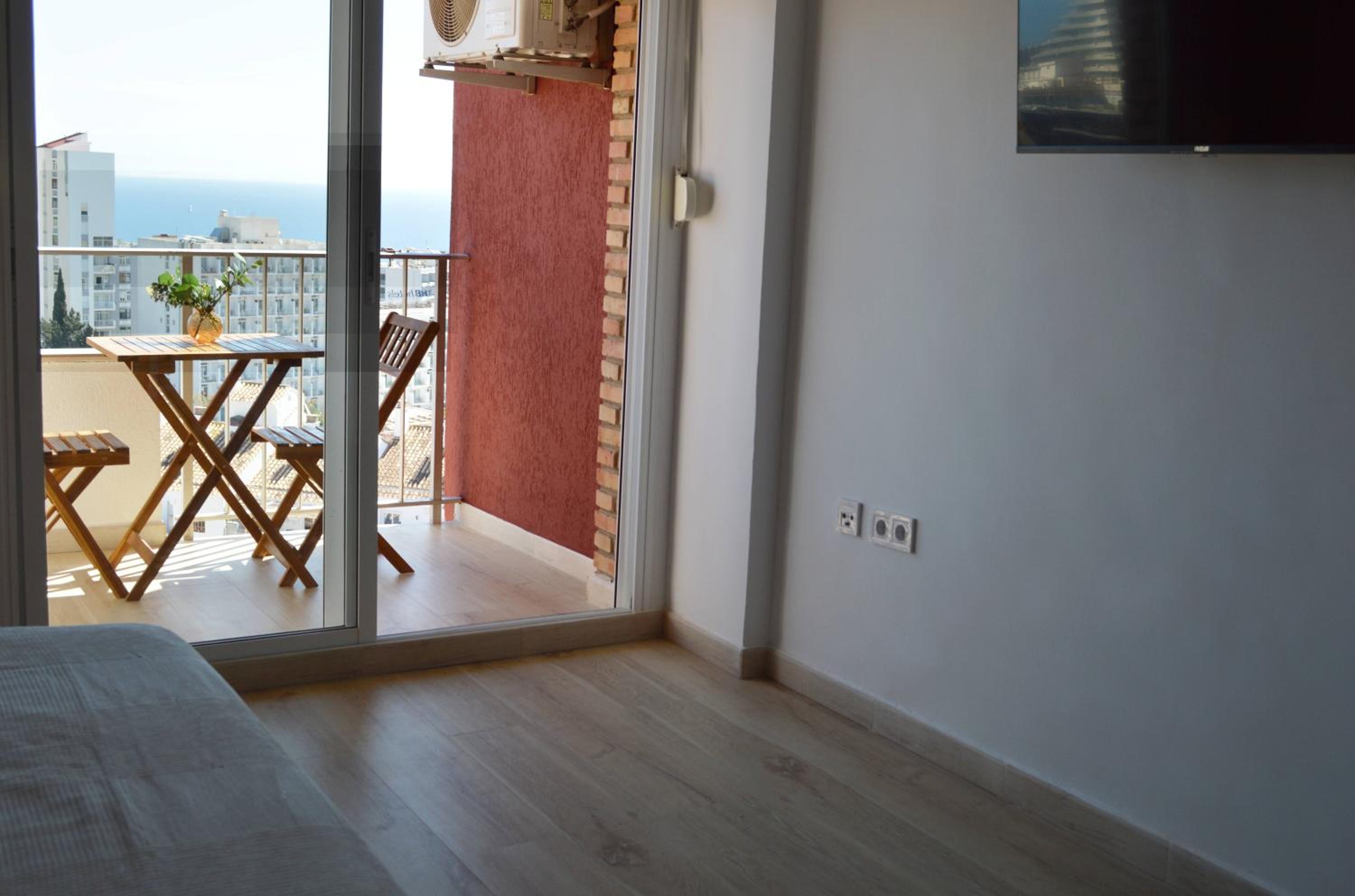 Apart Benálmadena with SWIMMING POOL open all year