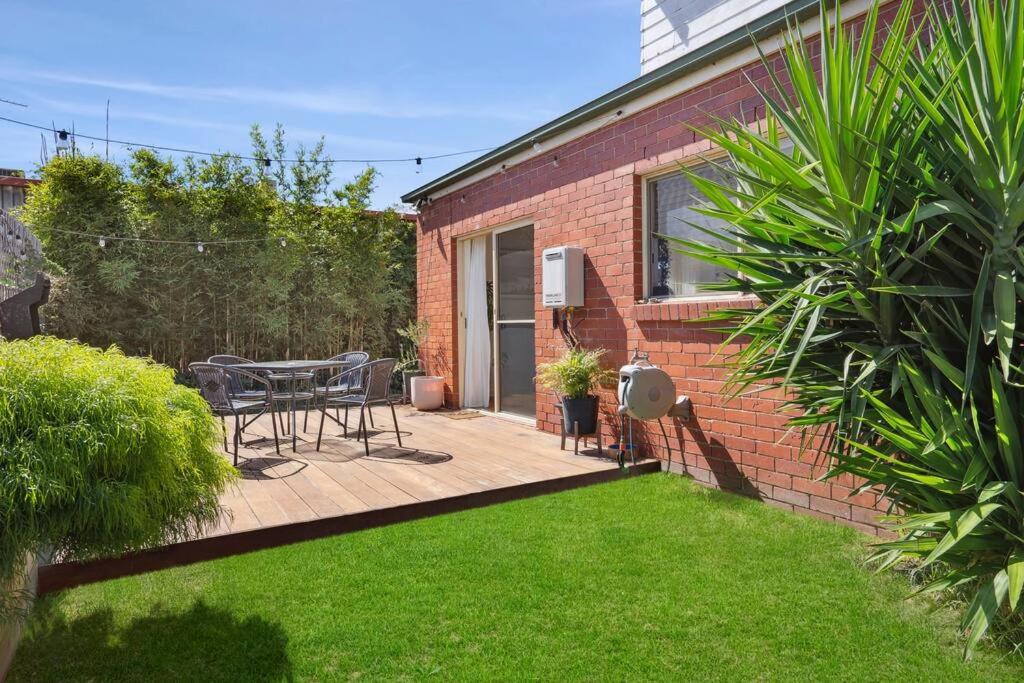 Spring Street Townhouse - walk everywhere!