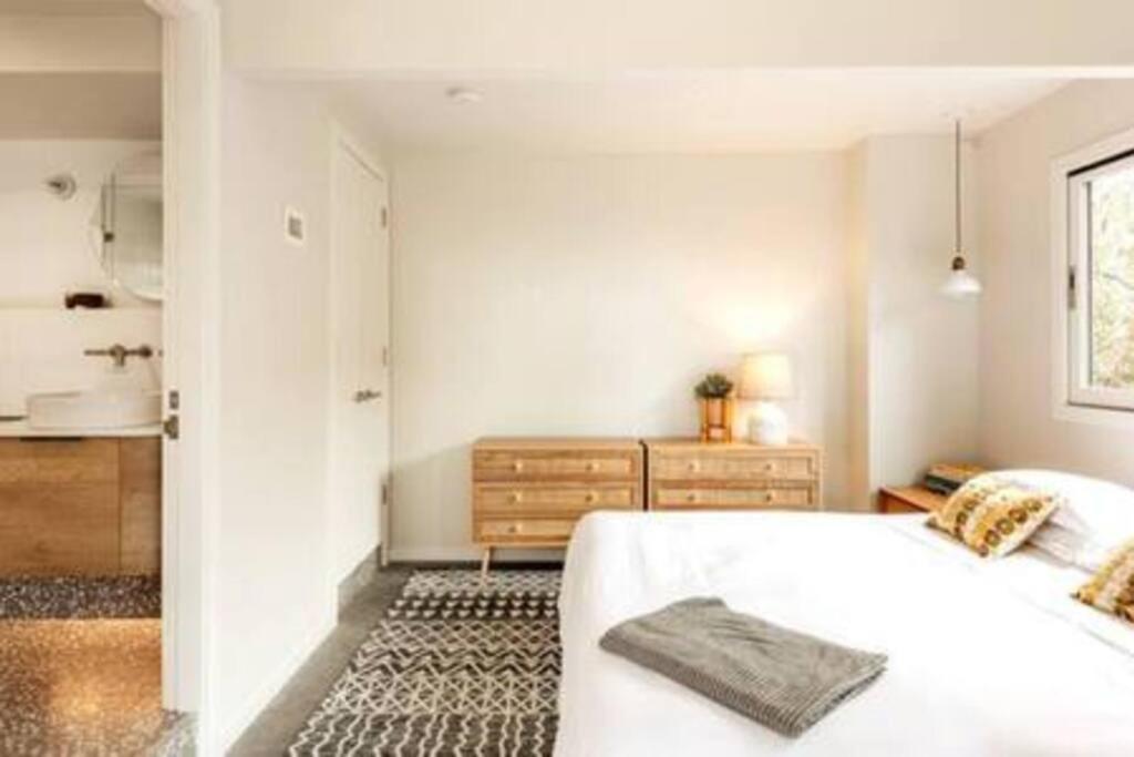 Culburra For Two Couples, No Kids, Yes Dogs