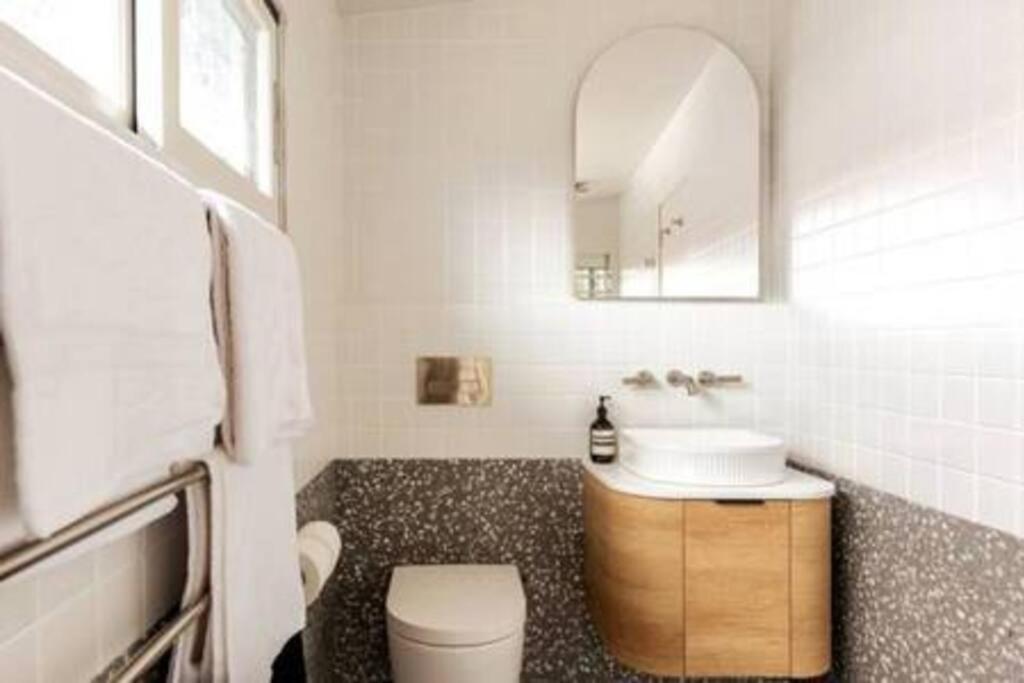 Culburra For Two Couples, No Kids, Yes Dogs