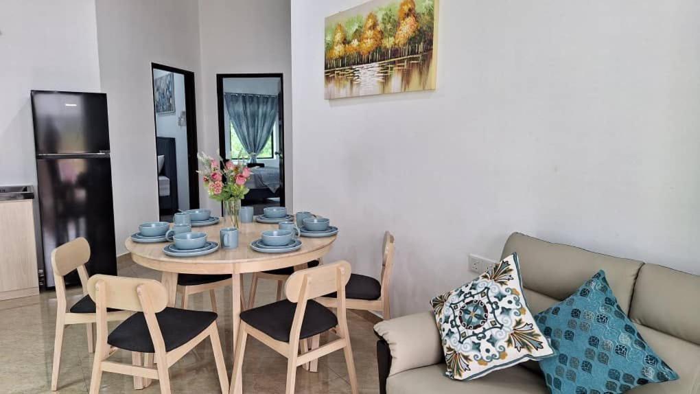 Ocean Cottage 2, Radiant Teluk Sari photo 1