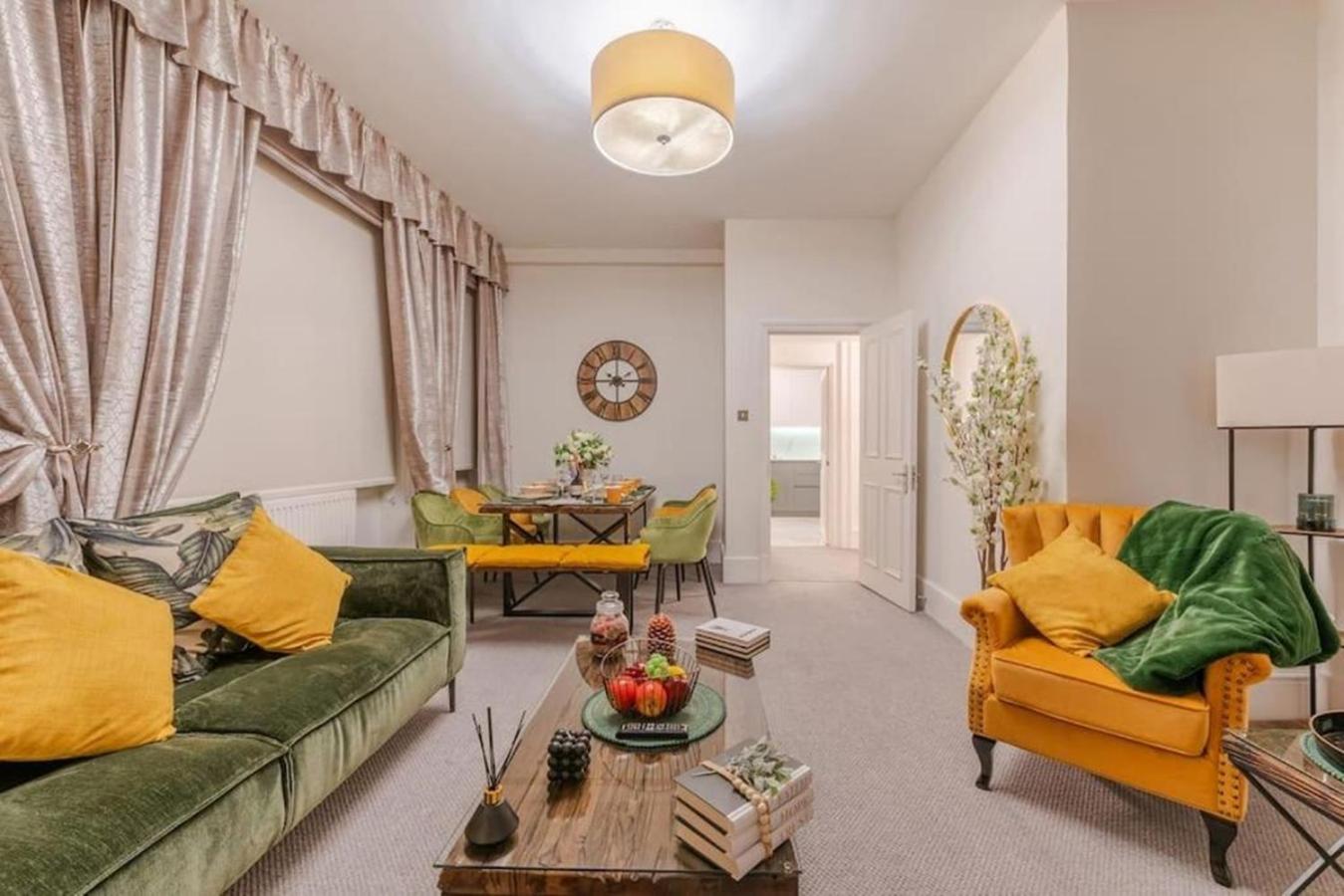 Harley Street Spectacular Suites with High Ceilings, High Luxury