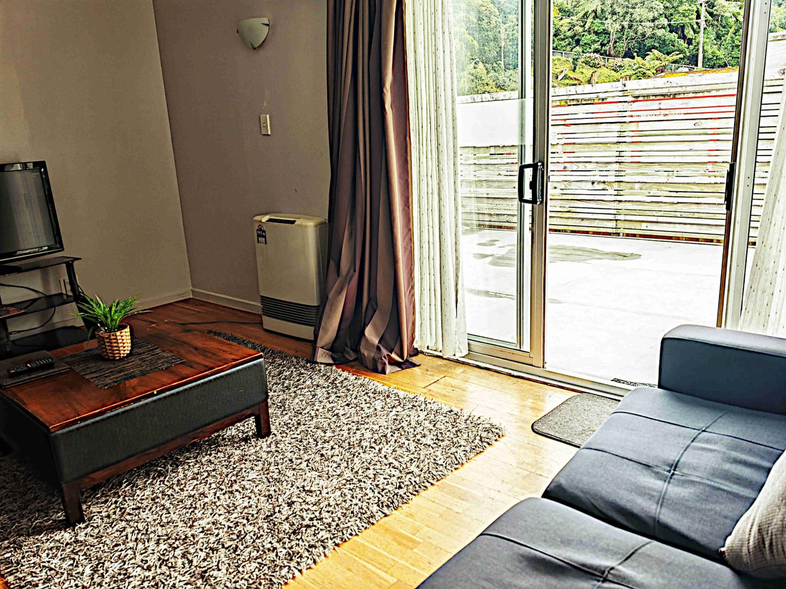 Newlands Court Motel