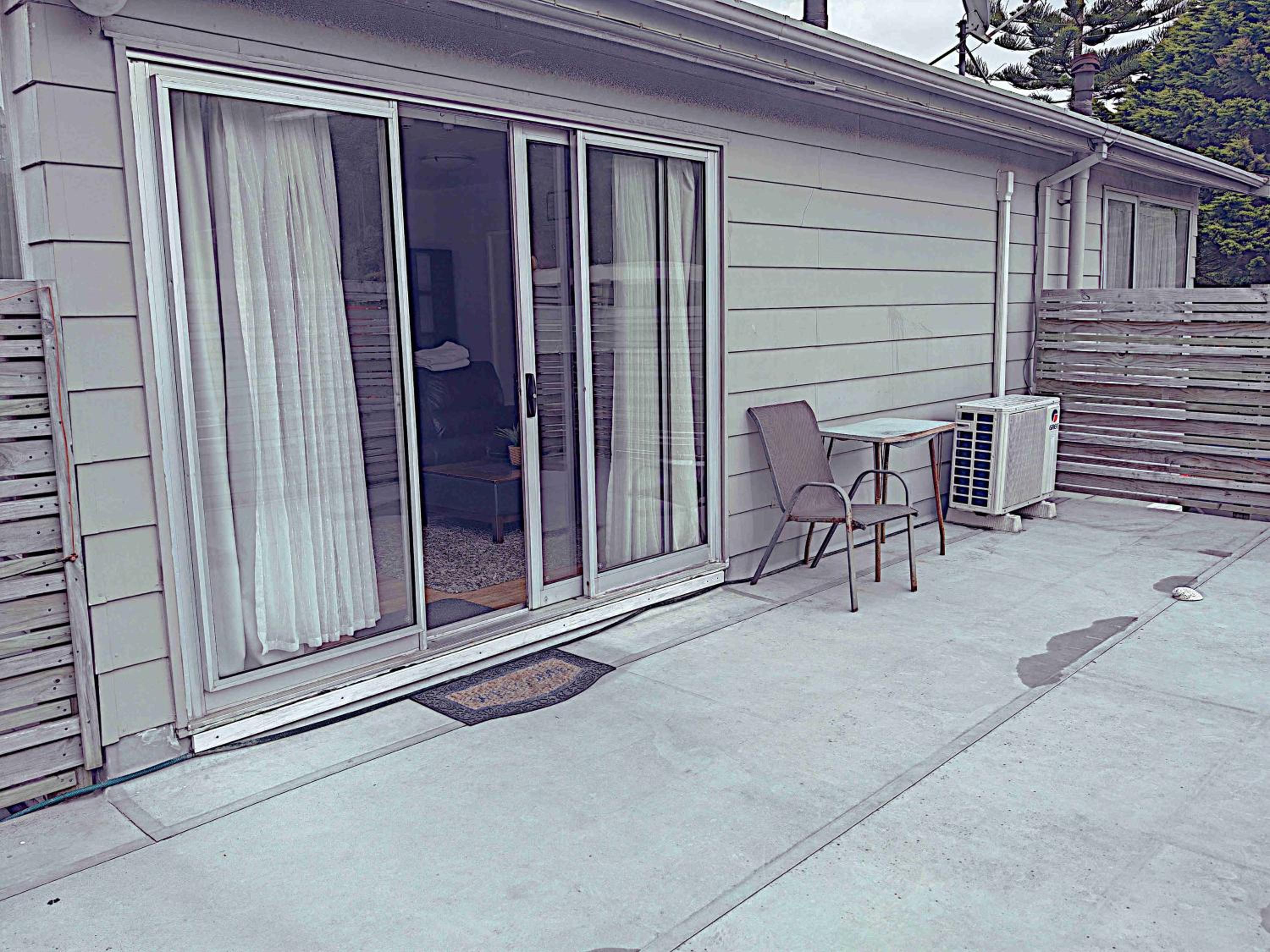Newlands Court Motel