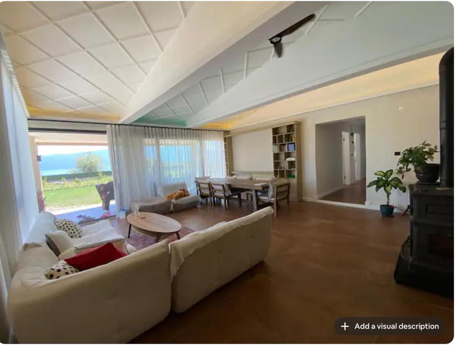 Villa Moon - The Lakehouse view 3