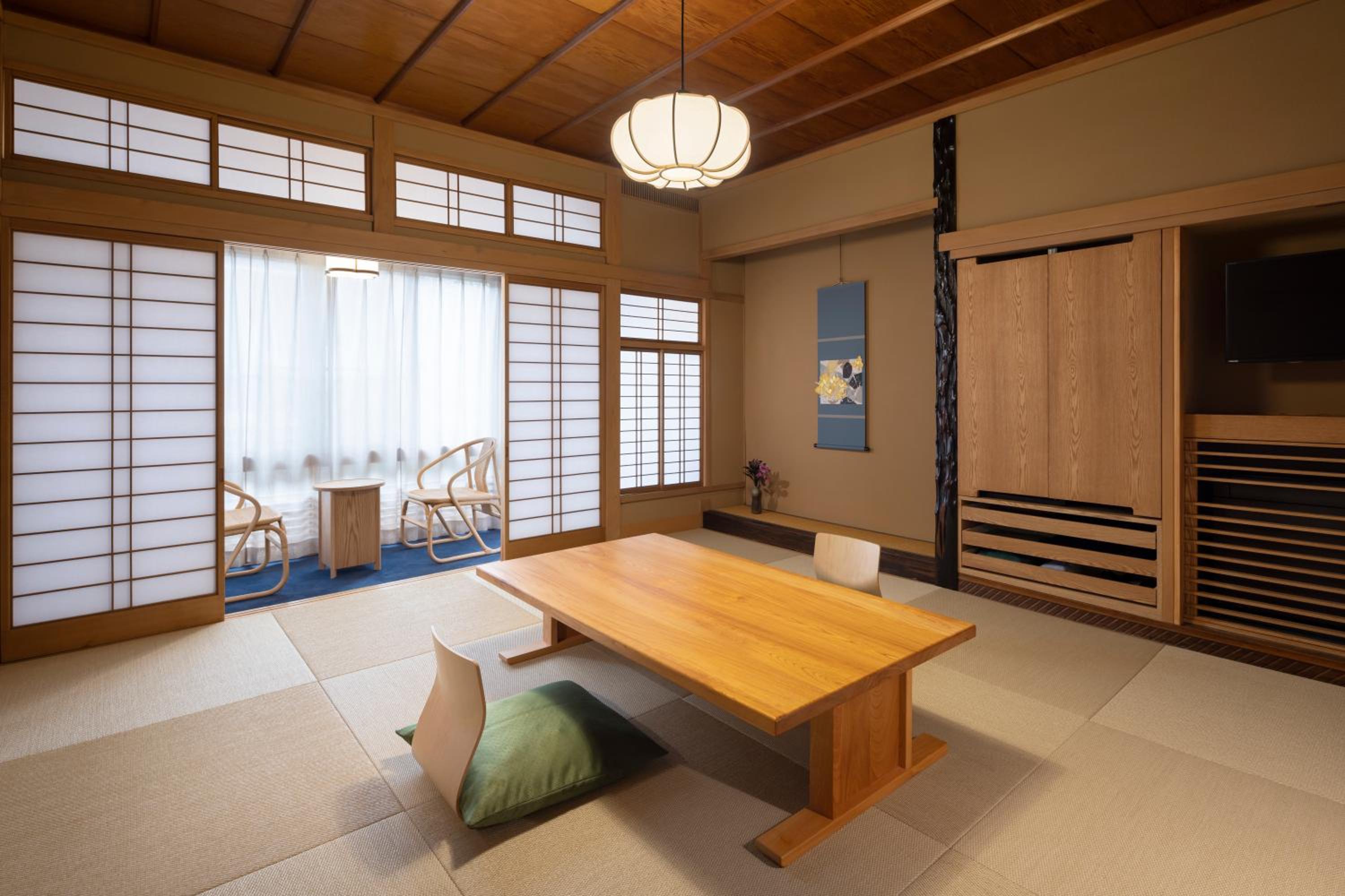 Mikuniya