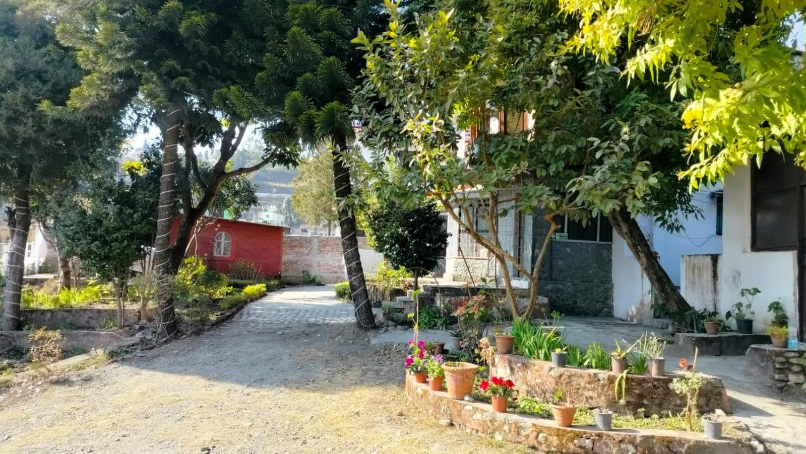 BANSIWALA HOMESTAYS