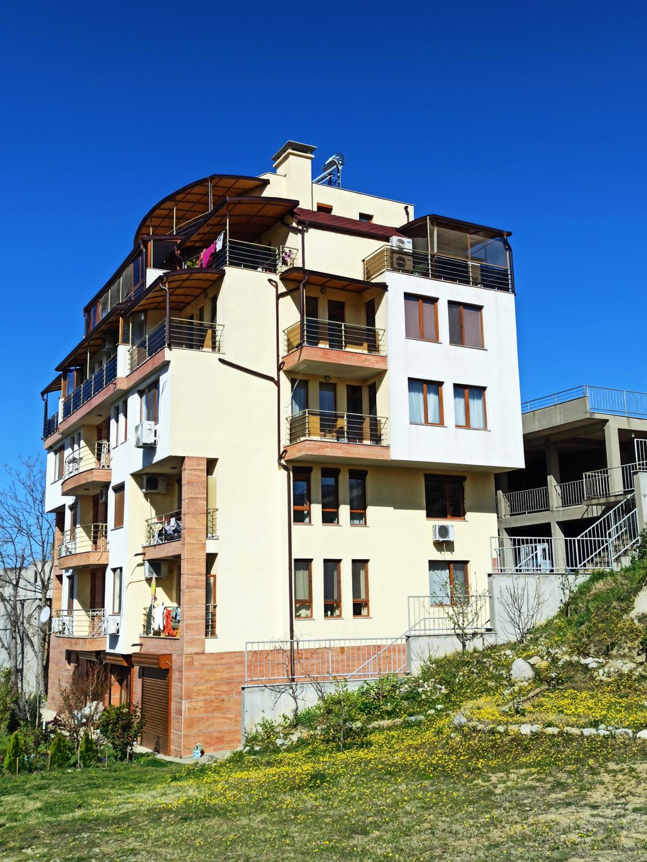 Sunny Hill Sandanski