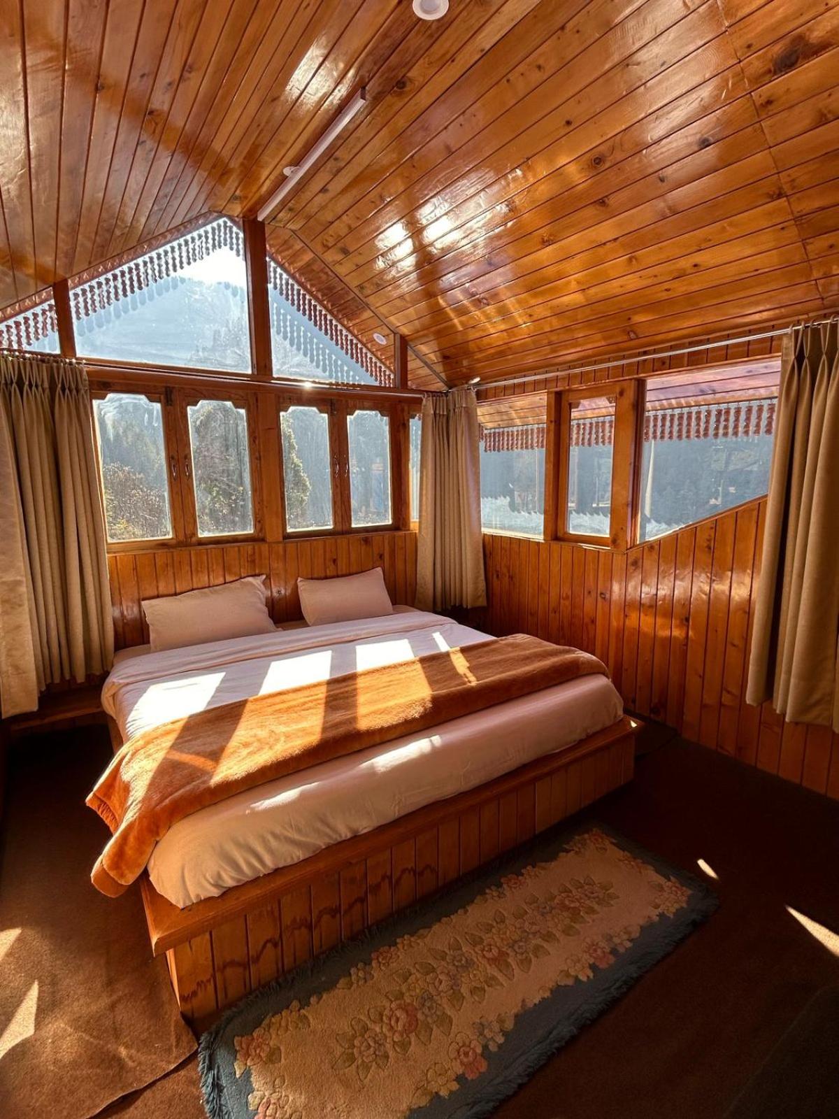 THE OFFBEAT CHALET view 3