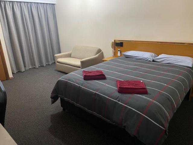 True blue Motor Inn