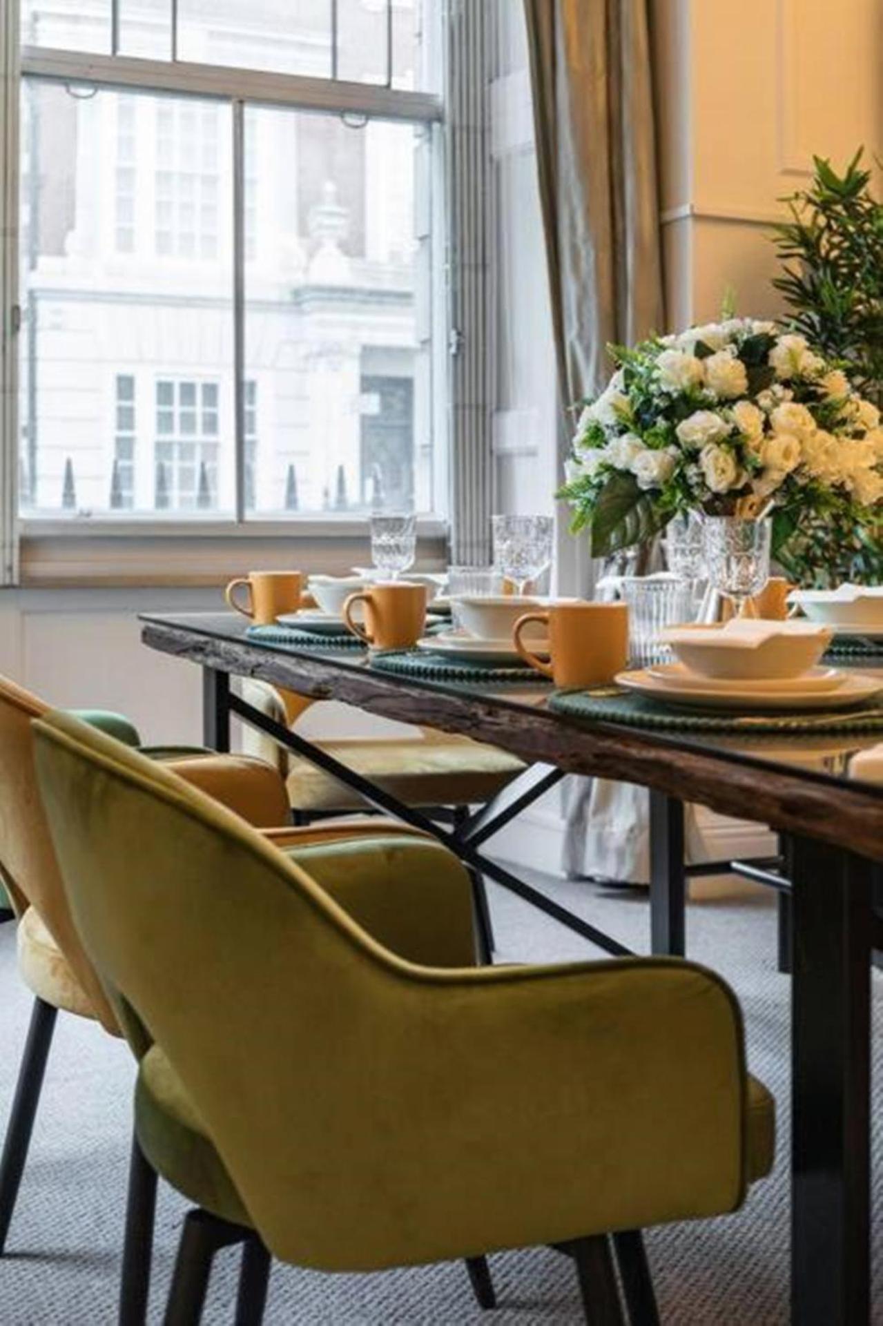 Harley Street Spectacular Suites with High Ceilings, High Luxury