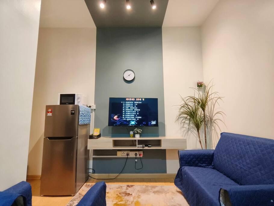 LV13 PoolView Kuantan by Vhomestay photo 5