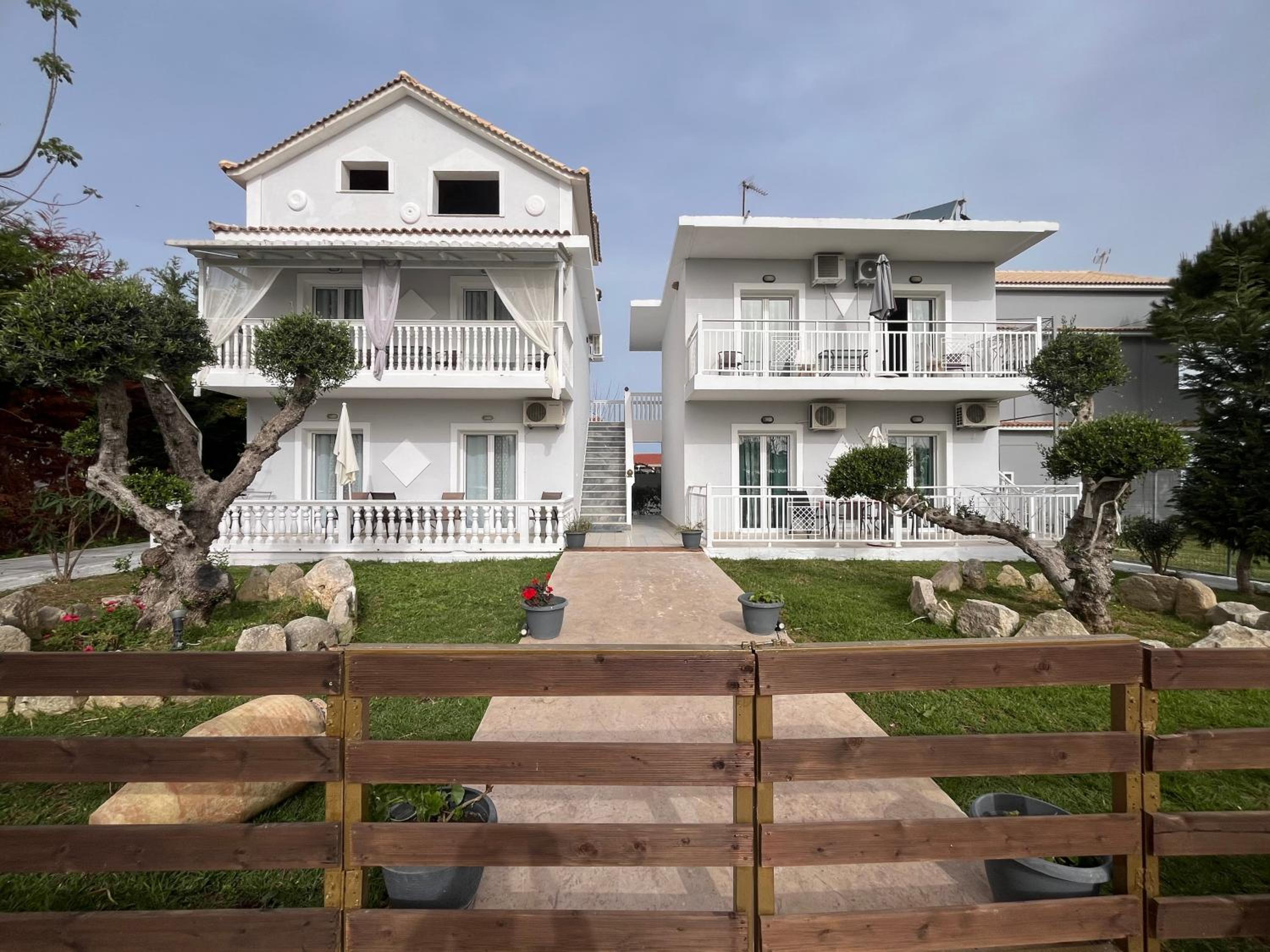 Villa Antonis deluxe apartments view 3