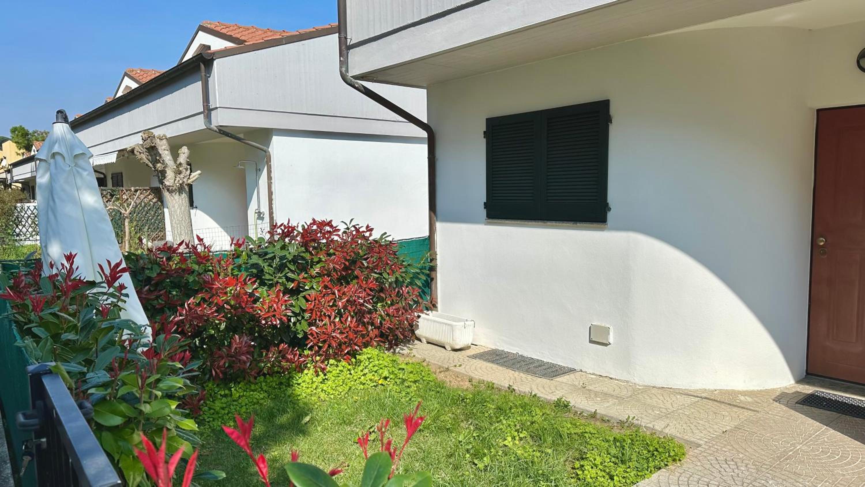 M386 - Marcelli, trilocale con giardino e vista mare view 5