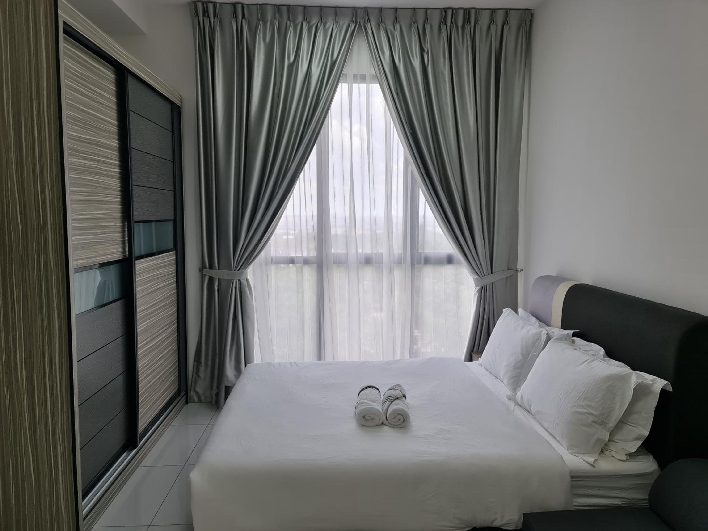 Sky Tree Studio Apartment at Bukit Indah, Johor