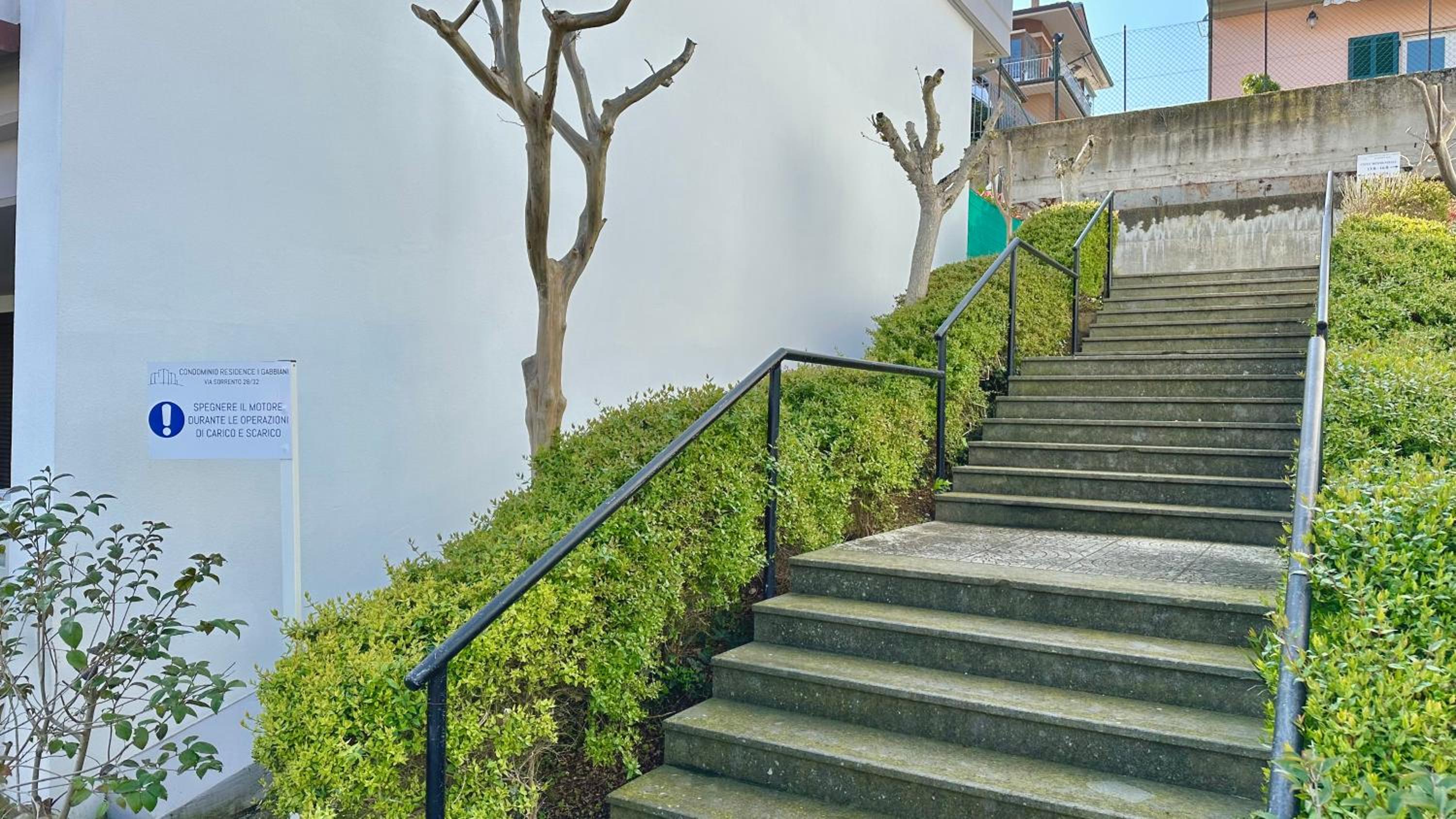 M386 - Marcelli, trilocale con giardino e vista mare view 3