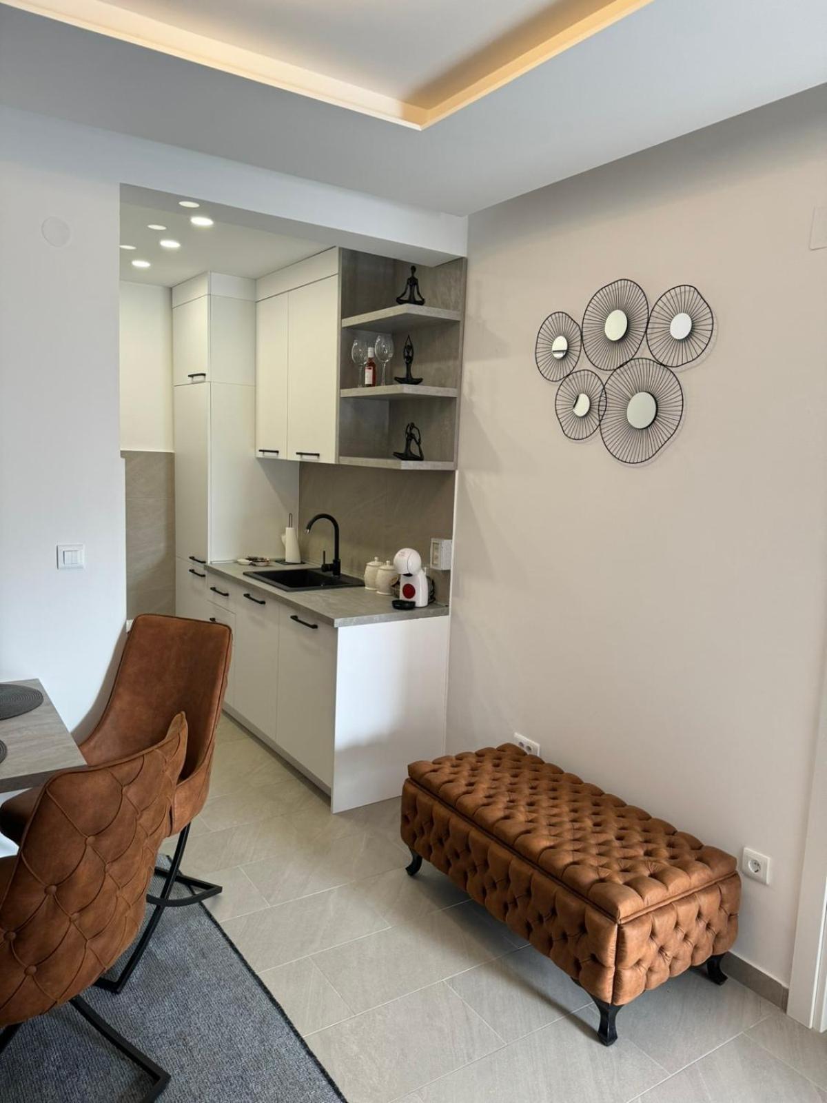Apartman ANNA ATINA Budva view 4