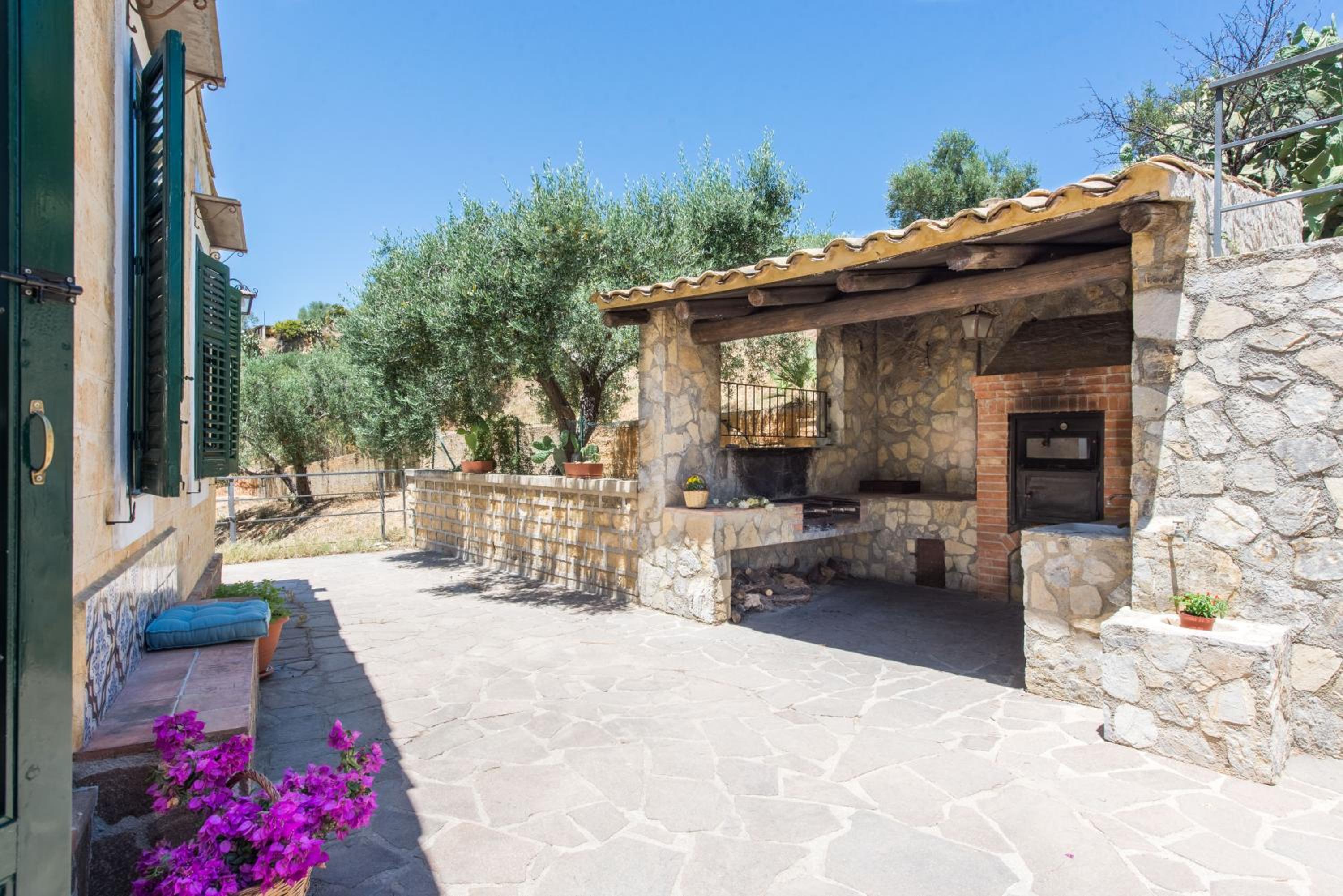 Casale degli Ulivi by Sicily in Villas