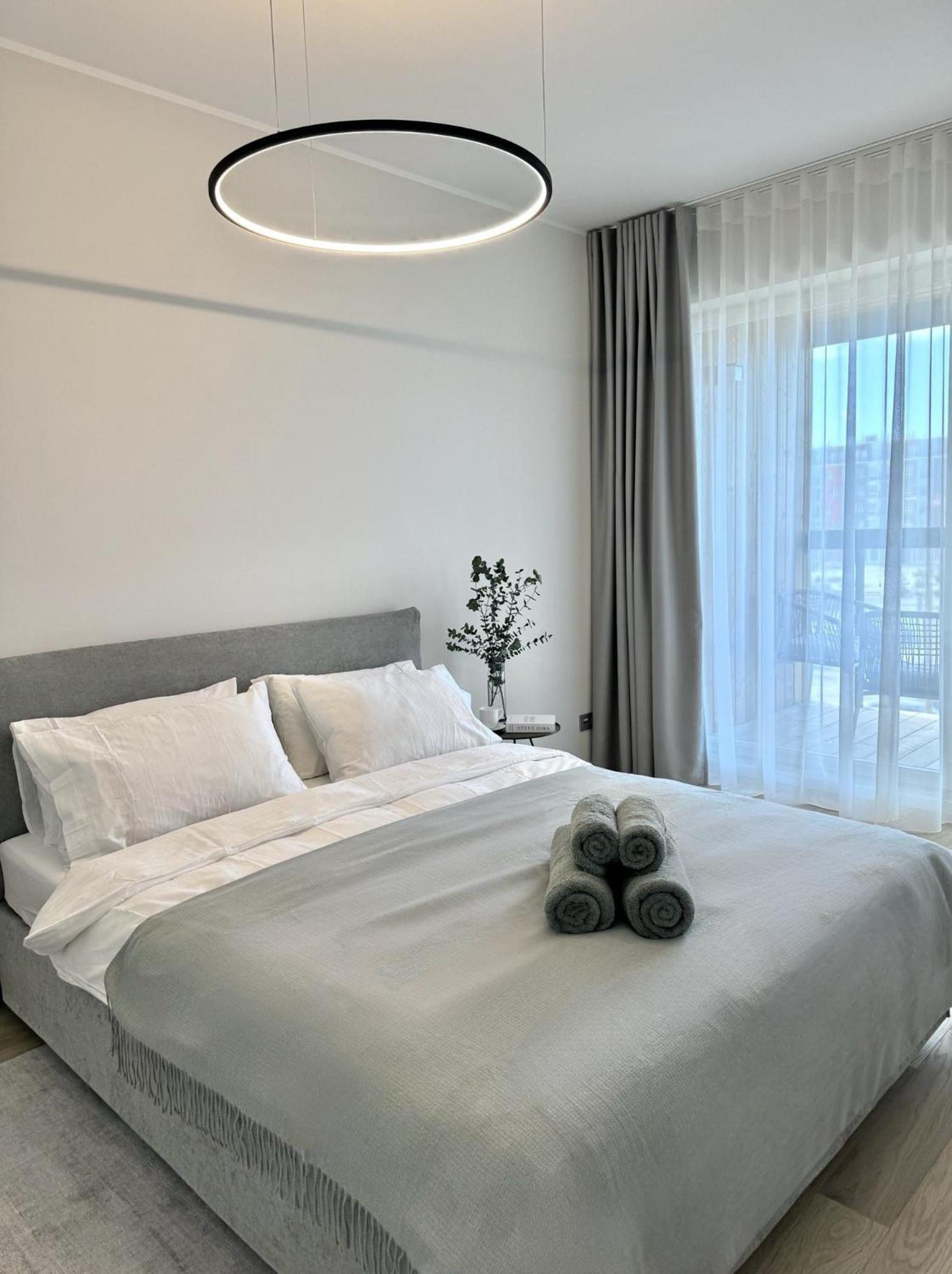 Premium Noblessner Seaside Apartment, free parking