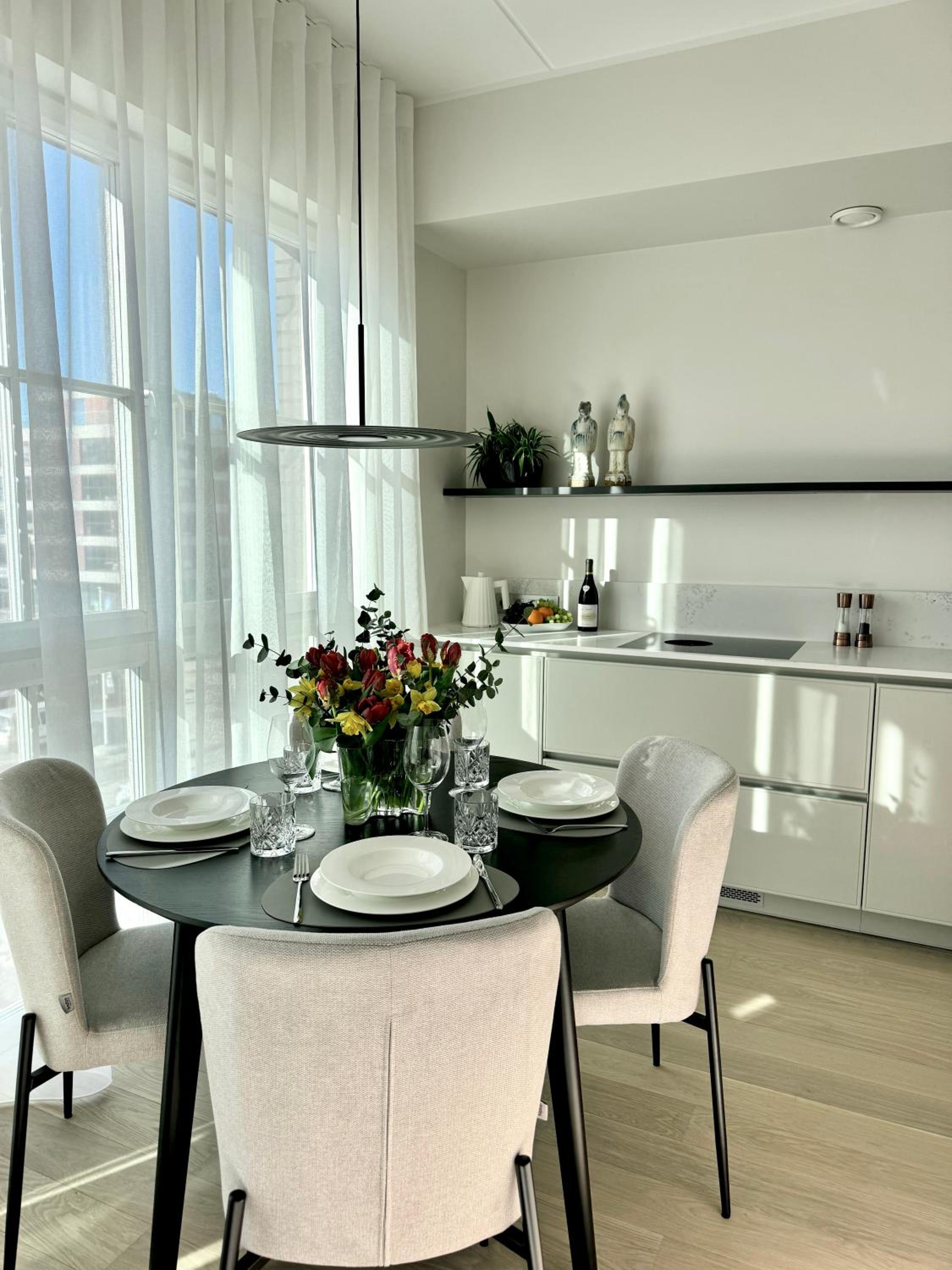 Premium Noblessner Seaside Apartment, free parking