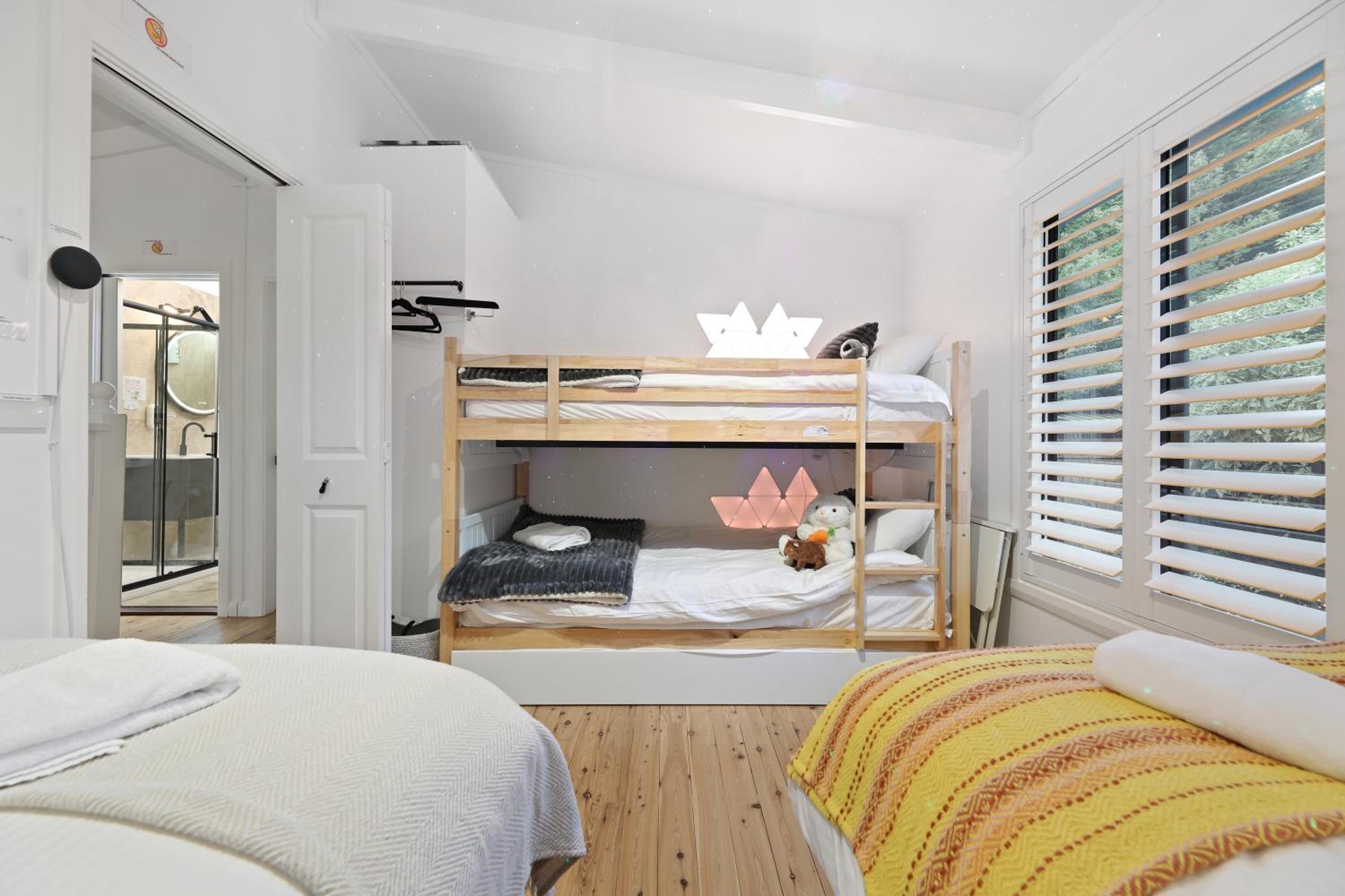 The Smart Retreat-Voice control smart house spa bath cinema