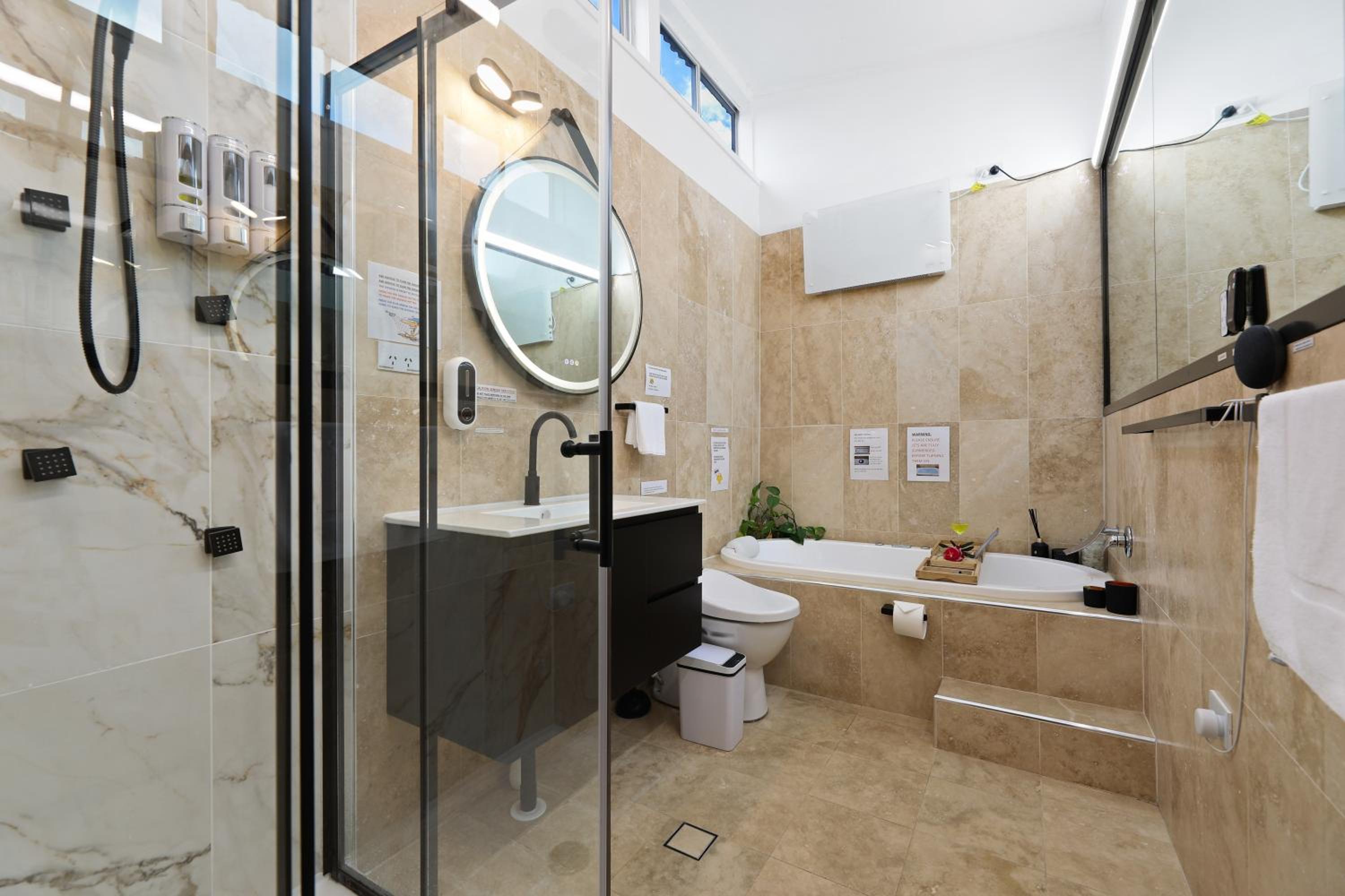 The Smart Retreat-Voice control smart house spa bath cinema