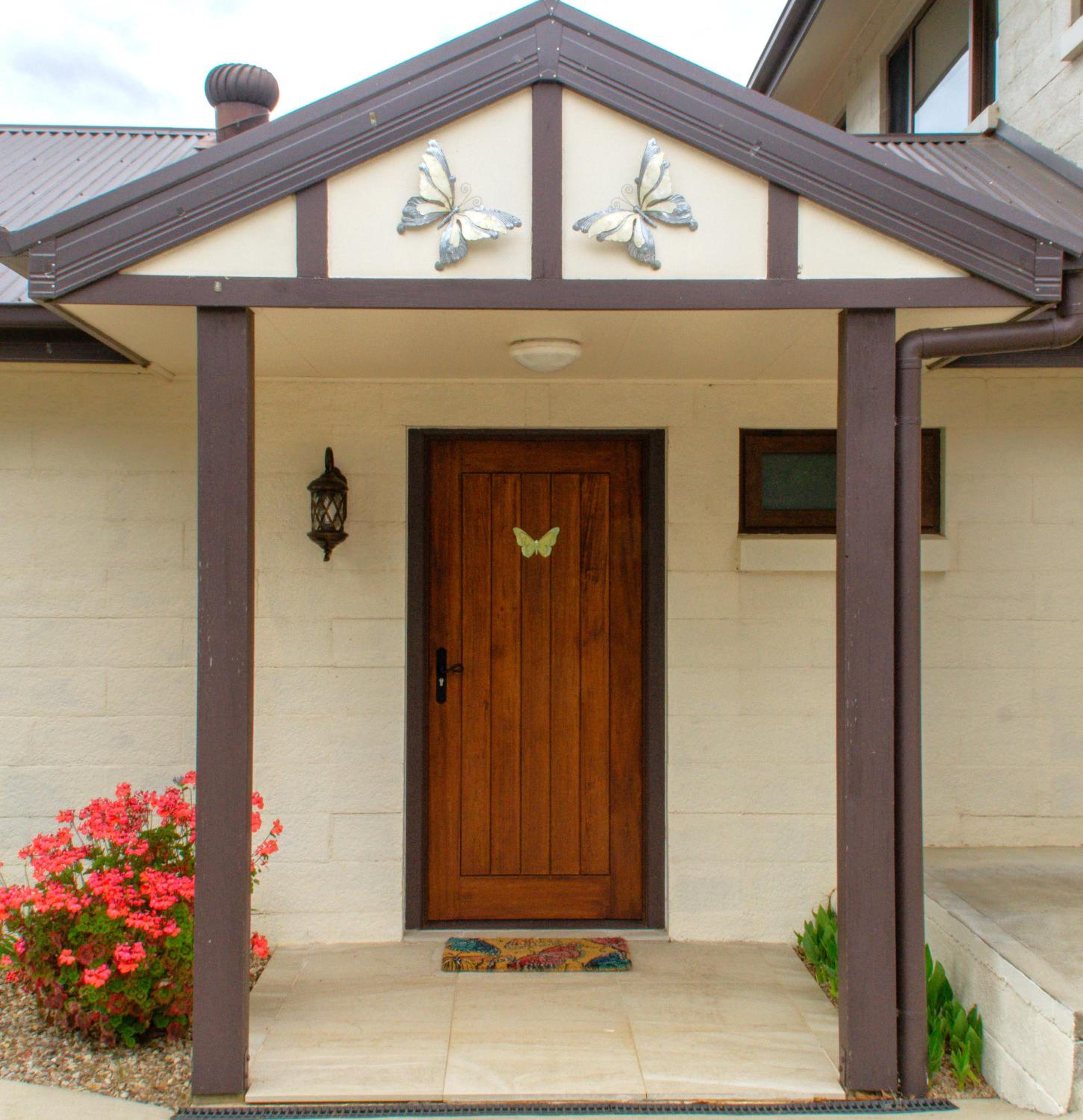 Magic Oak Getaway