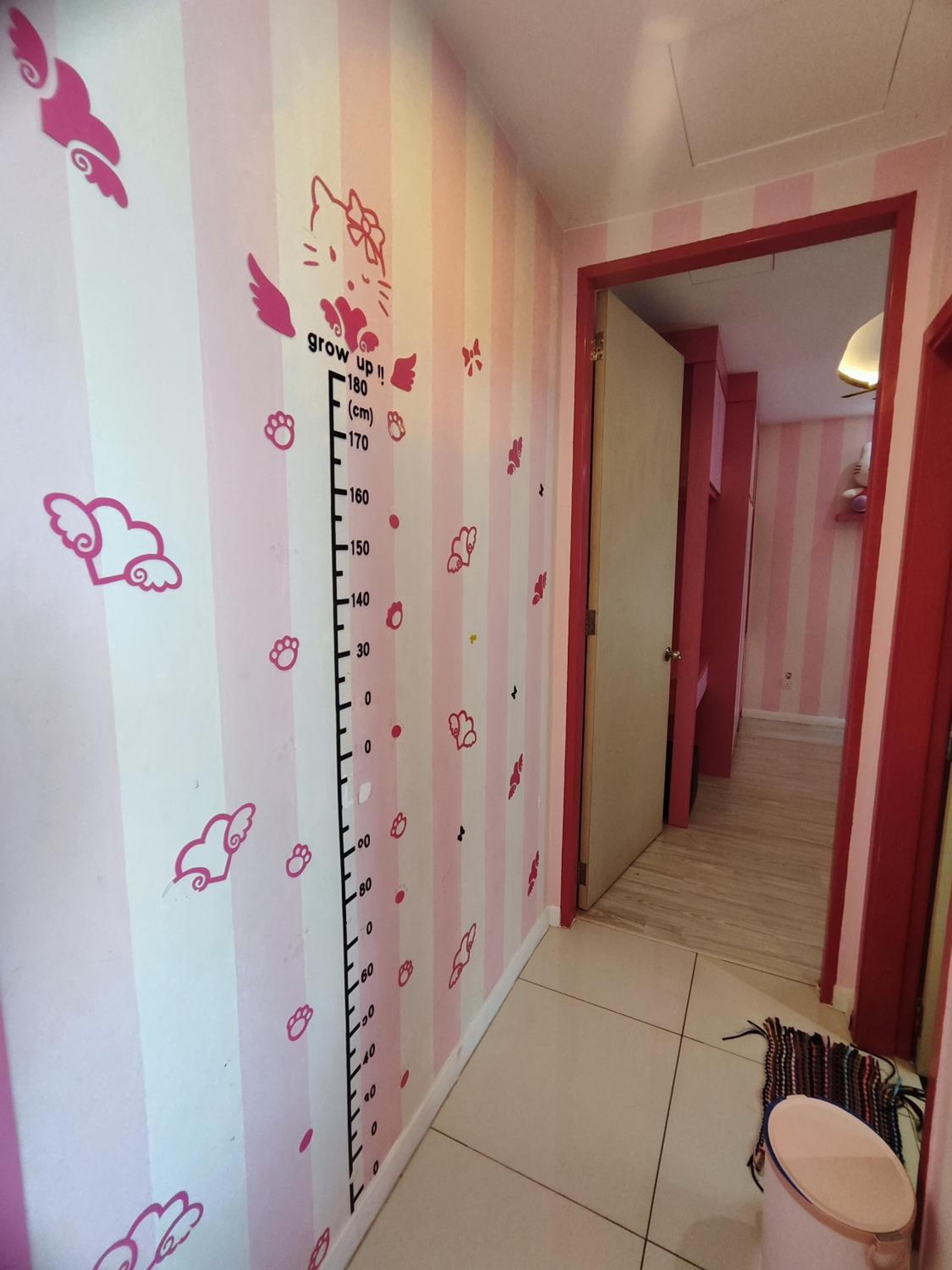 Disney Theme Apartment @ Sutera Avenue