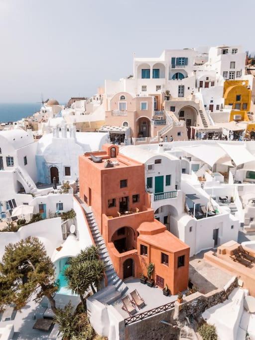 Terracotta Cave House (1)