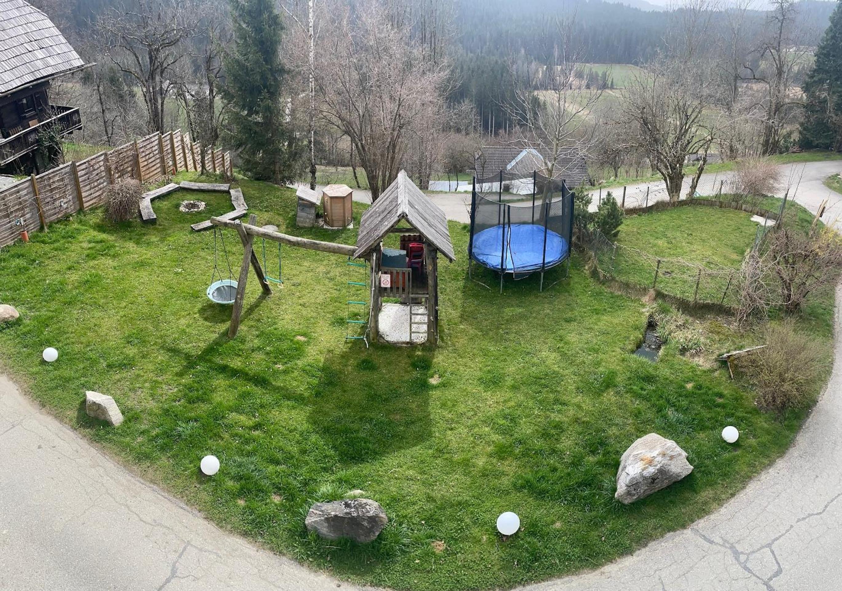 Little Farm Apartments