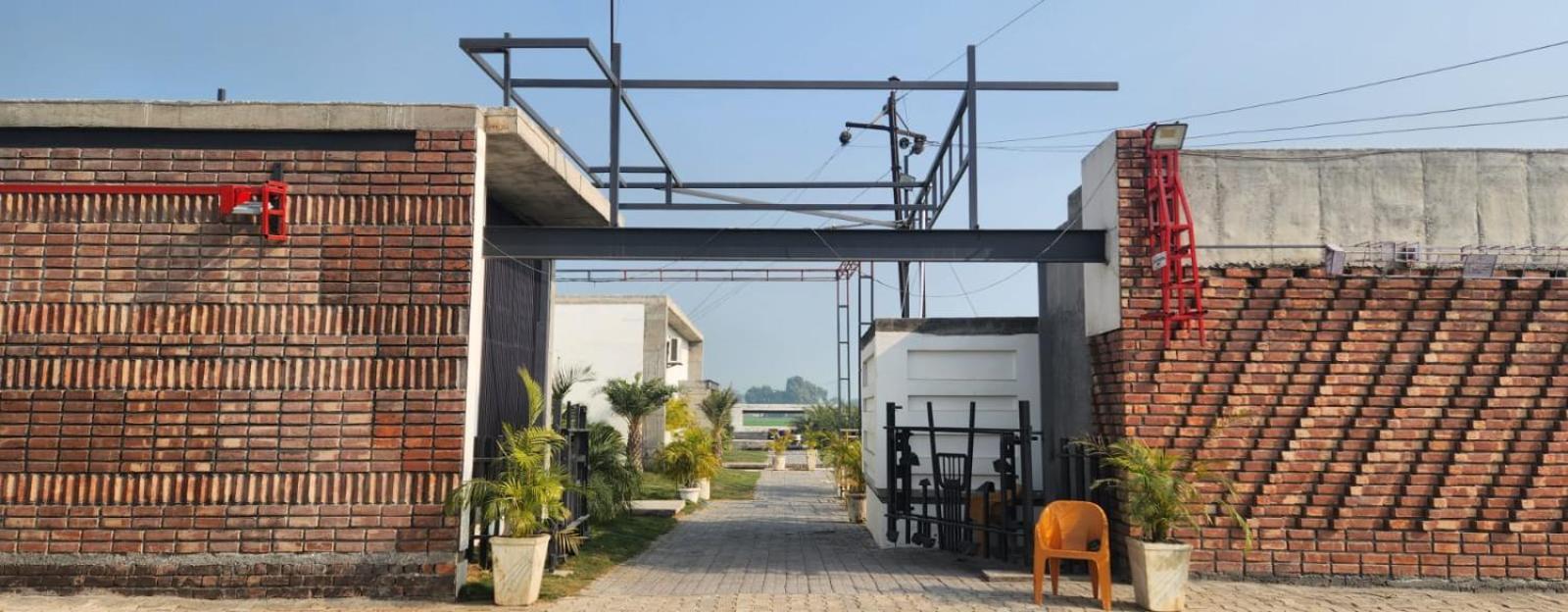 THE KALYANESHWAR DIXIT HOTELS & RESORTS