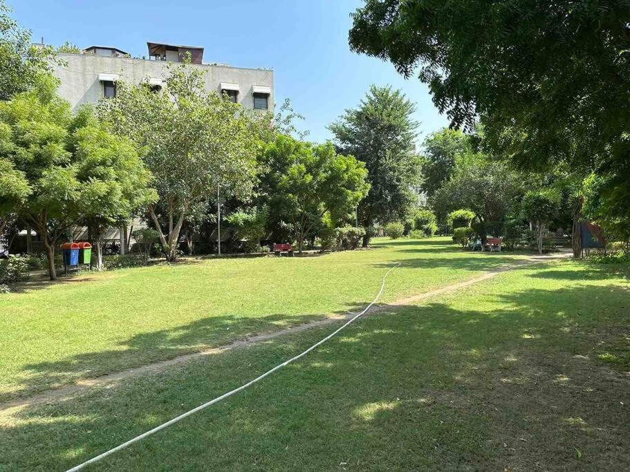 SERVICE APARTMENT near APOLLO HOSPITAL view 2