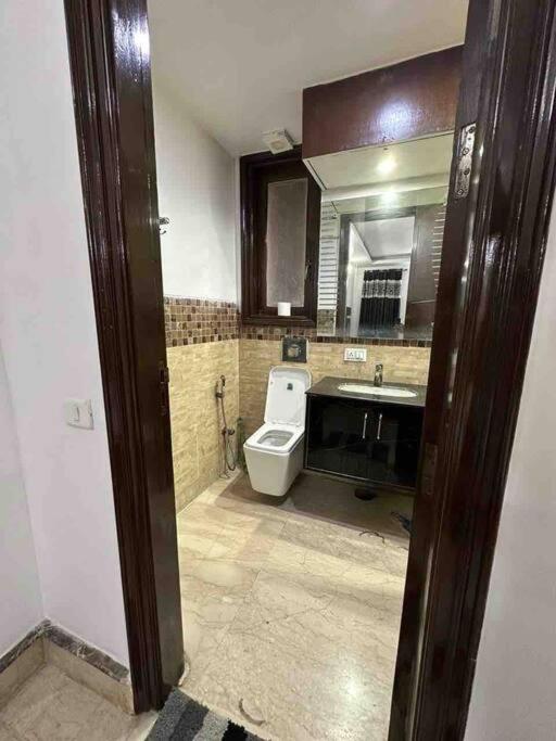 SERVICE APARTMENT near APOLLO HOSPITAL view 5